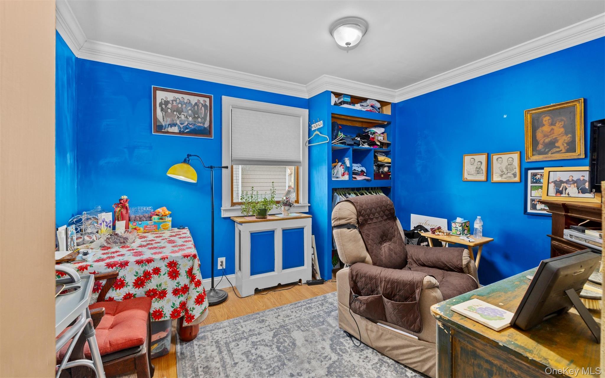 Single Family 7th  Suffolk County, NY 11757, MLS-982532-8