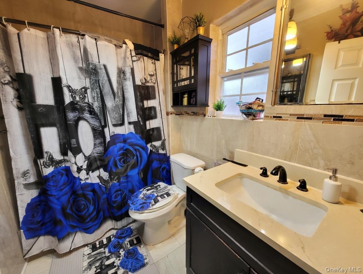 Single Family Gunther  Bronx, NY 10466, MLS-982551-13