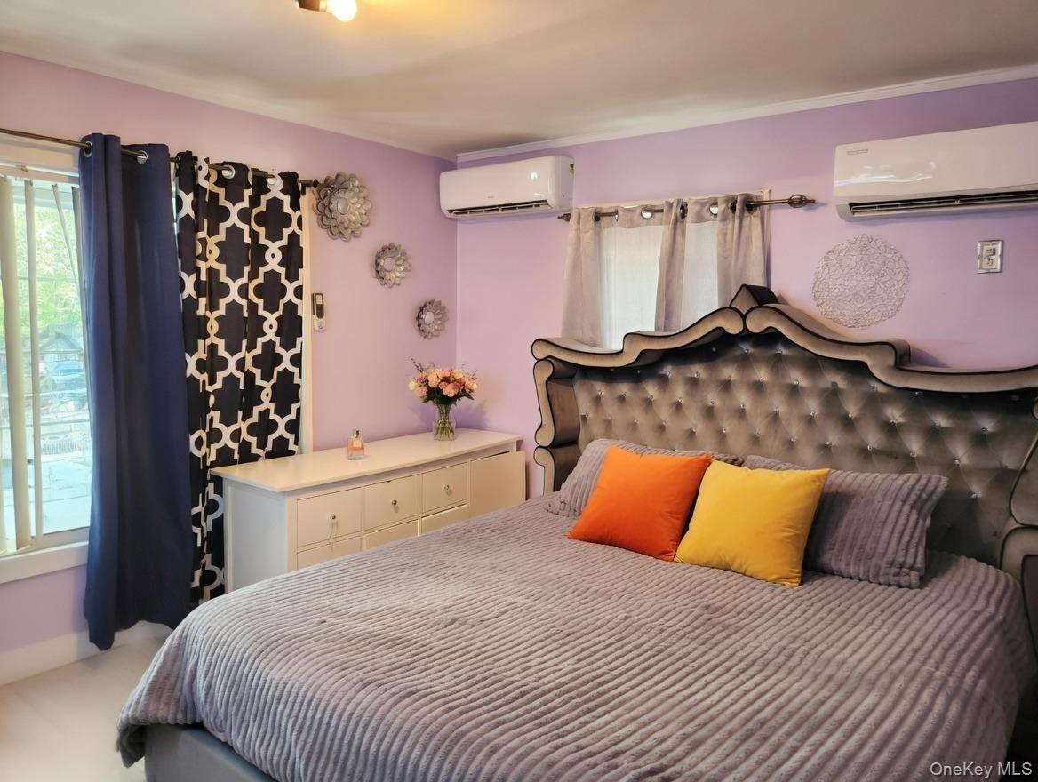 Single Family Gunther  Bronx, NY 10466, MLS-982551-16