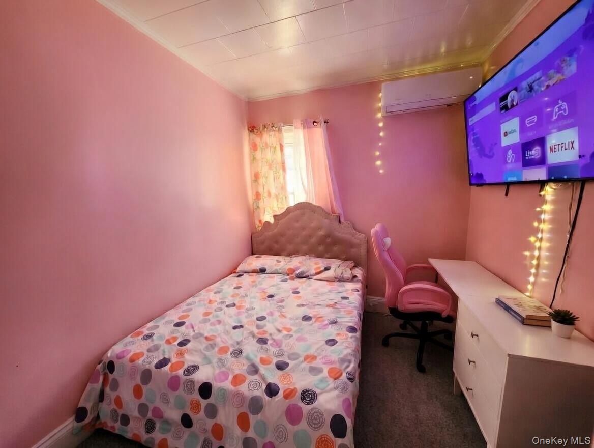 Single Family Gunther  Bronx, NY 10466, MLS-982551-18