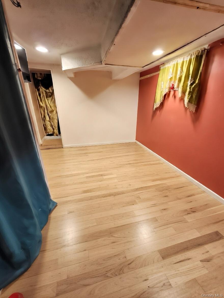 Single Family Gunther  Bronx, NY 10466, MLS-982551-19