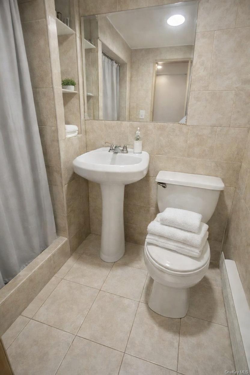 Single Family Gunther  Bronx, NY 10466, MLS-982551-26