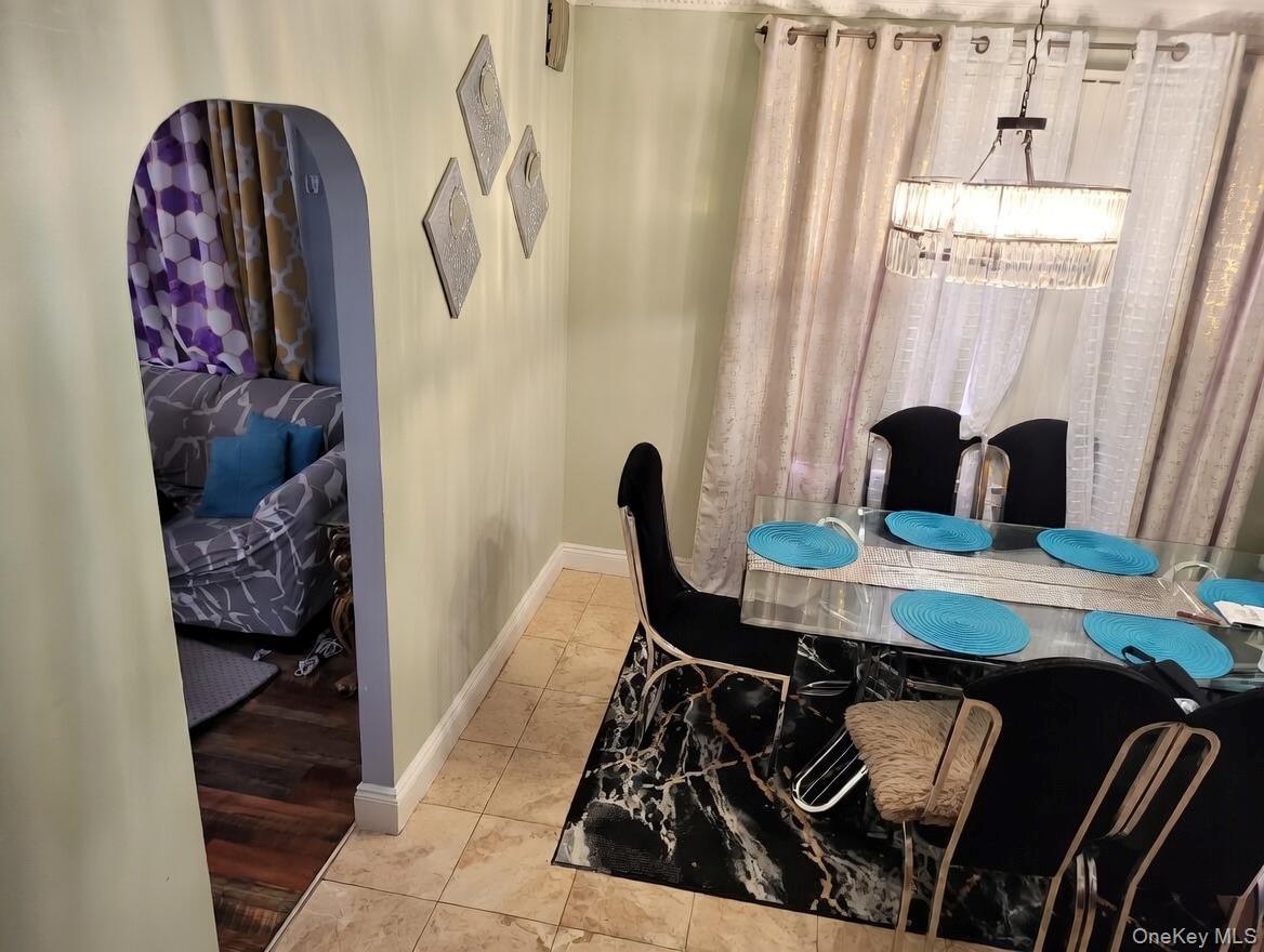 Single Family Gunther  Bronx, NY 10466, MLS-982551-5