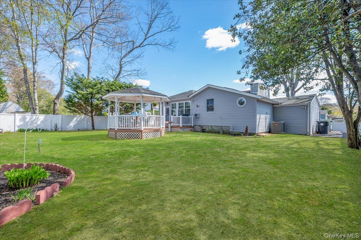 Single Family Beatrice  Suffolk County, NY 11795, MLS-982552-26