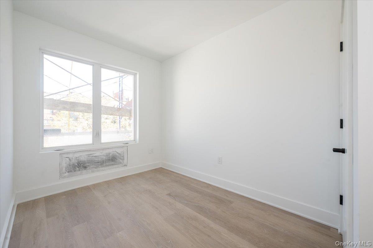 Commercial Sale College  Bronx, NY 10456, MLS-982556-16