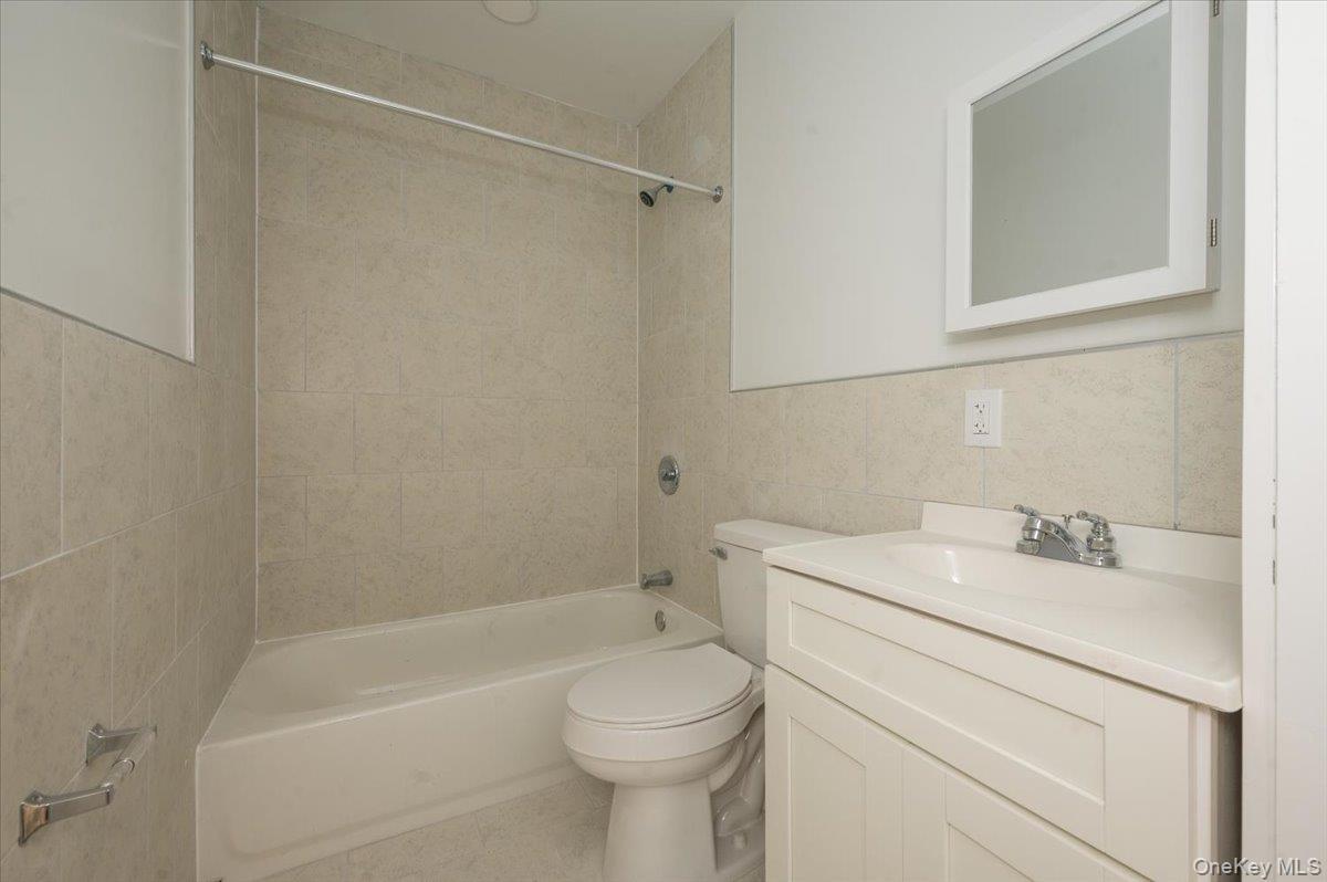 Commercial Sale College  Bronx, NY 10456, MLS-982556-17