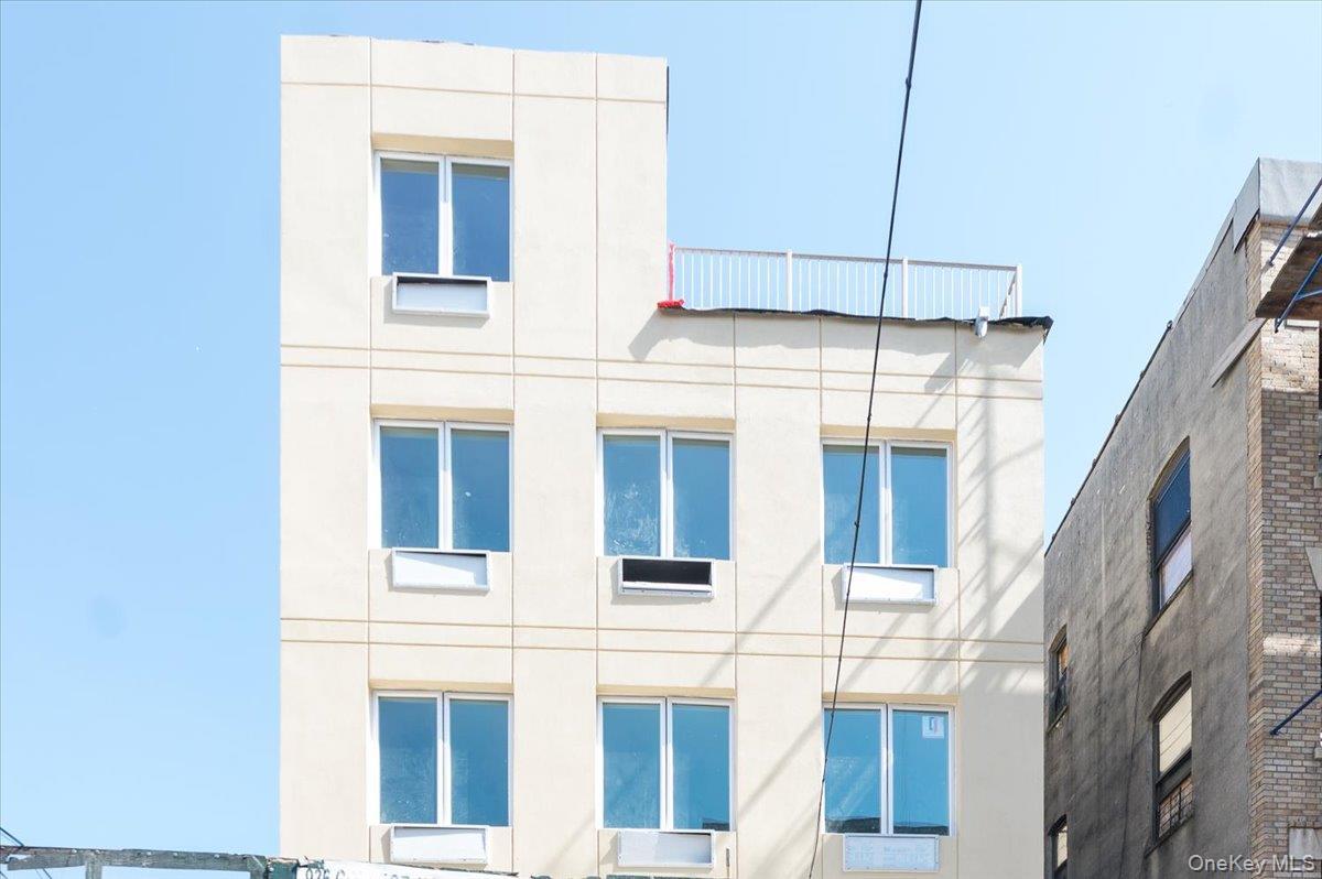 Commercial Sale College  Bronx, NY 10456, MLS-982556-2