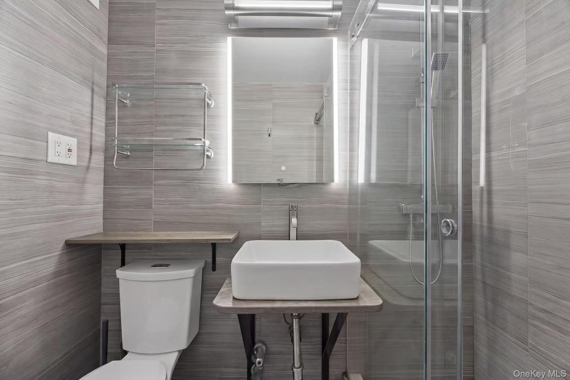 Condo 7th  Manhattan, NY 10011, MLS-982557-7