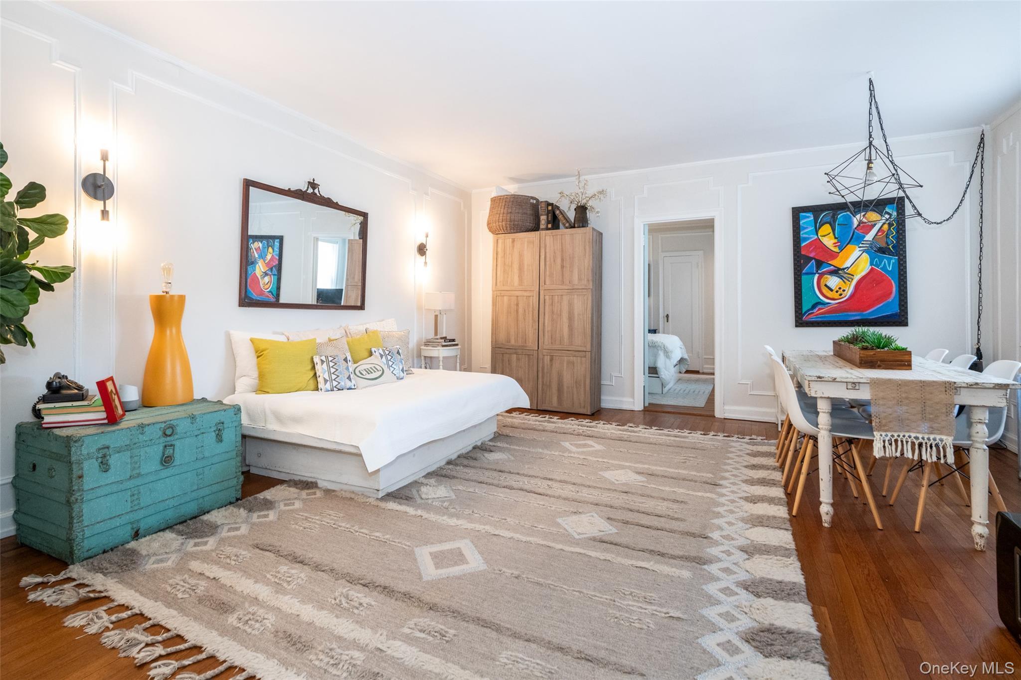 Coop Centre  Westchester County, NY 10805, MLS-982560-5