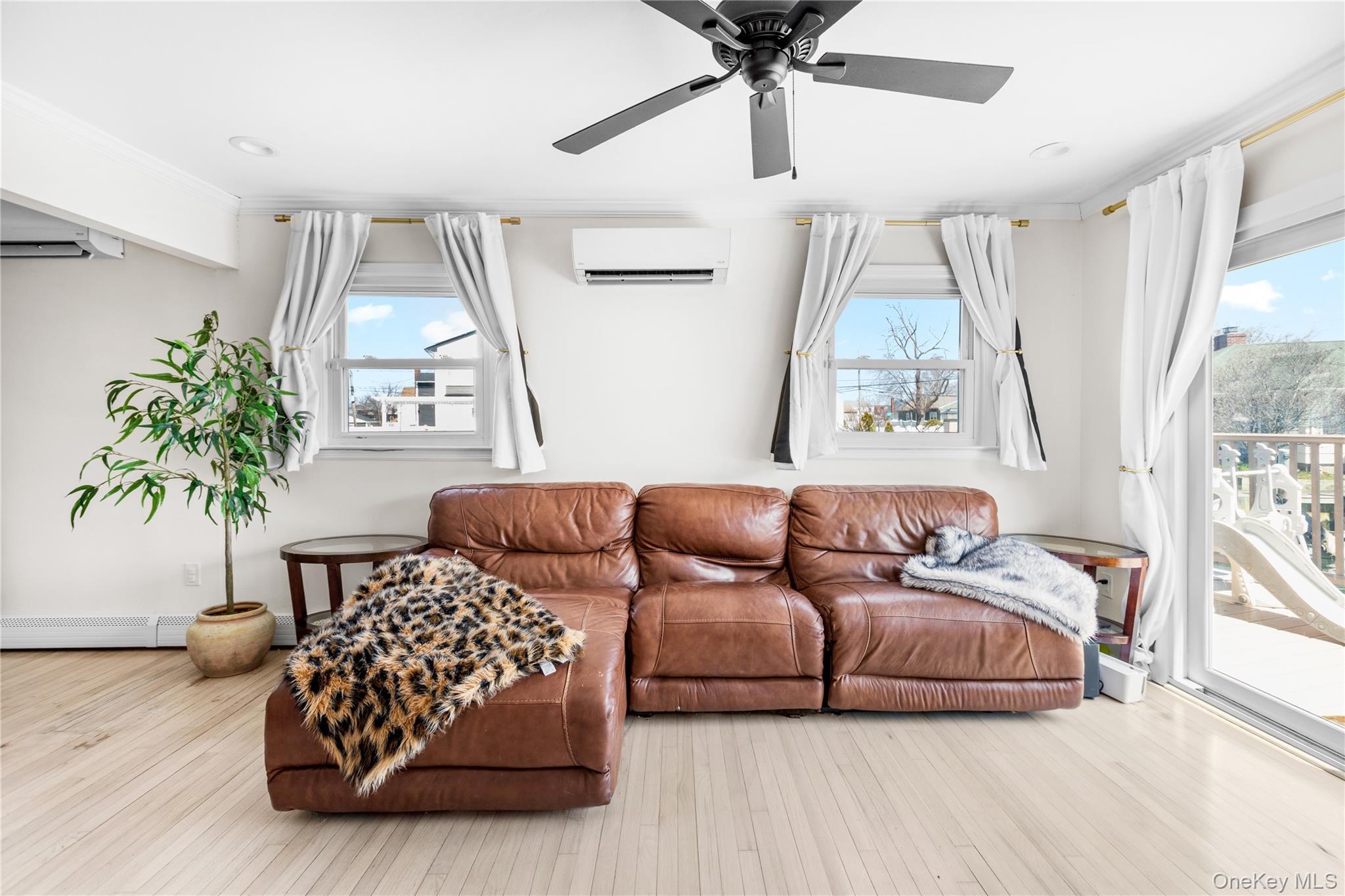 Single Family E Lido Prom Suffolk County, NY 11757, MLS-982592-10