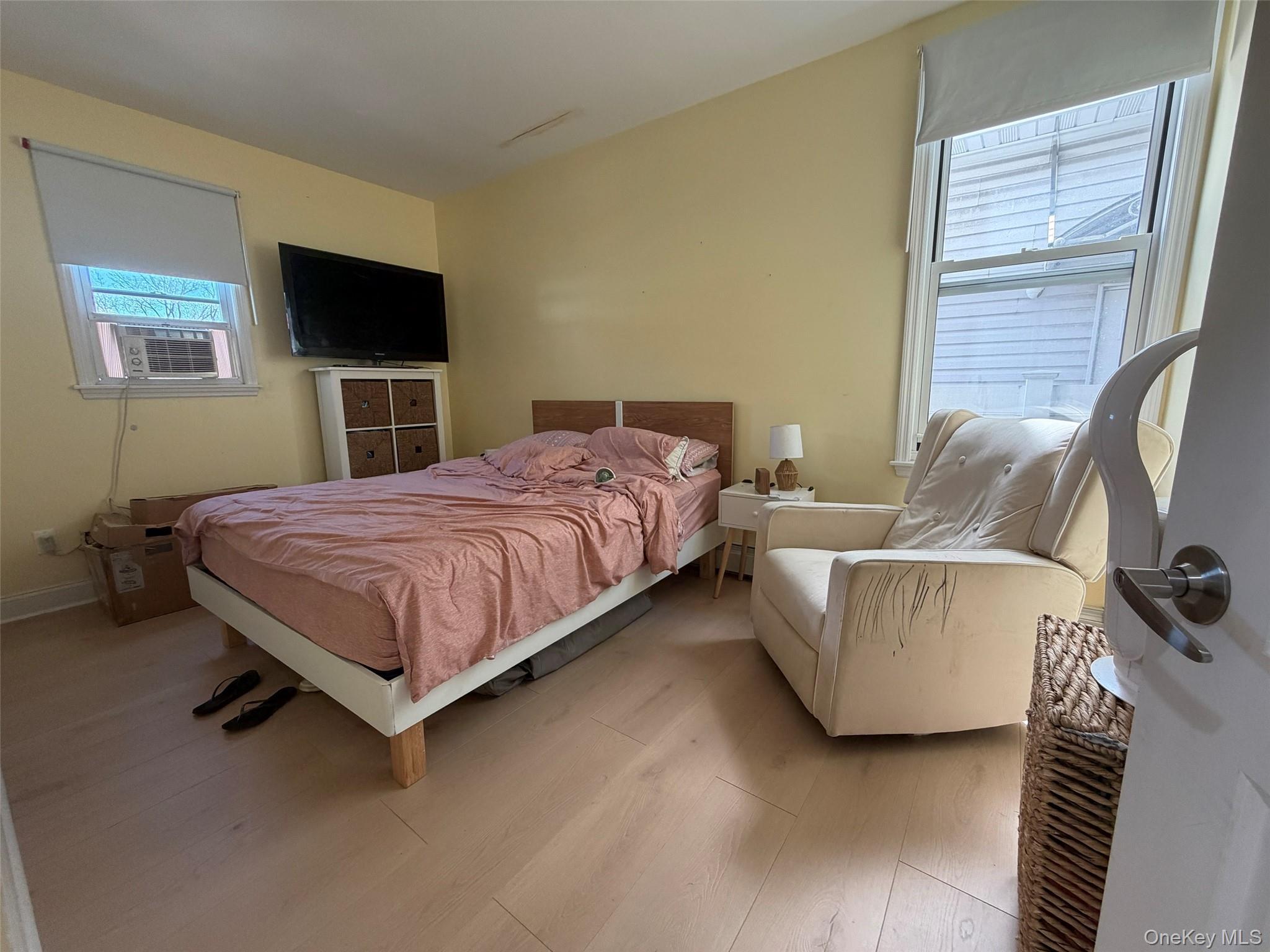 Single Family Lee Street  Queens, NY 11357, MLS-982595-5
