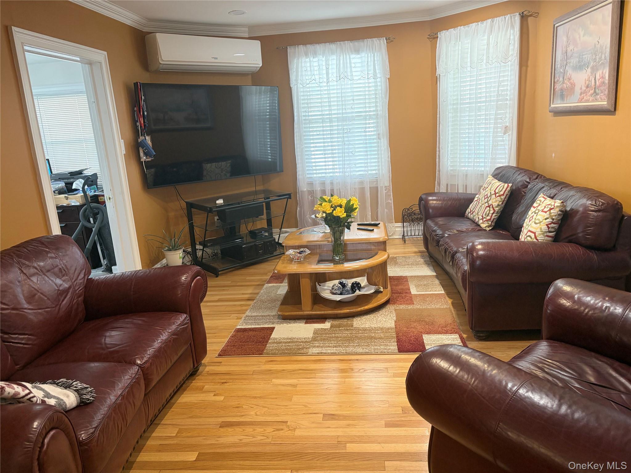 Single Family Rutland  Nassau County, NY 11520, MLS-982622-15