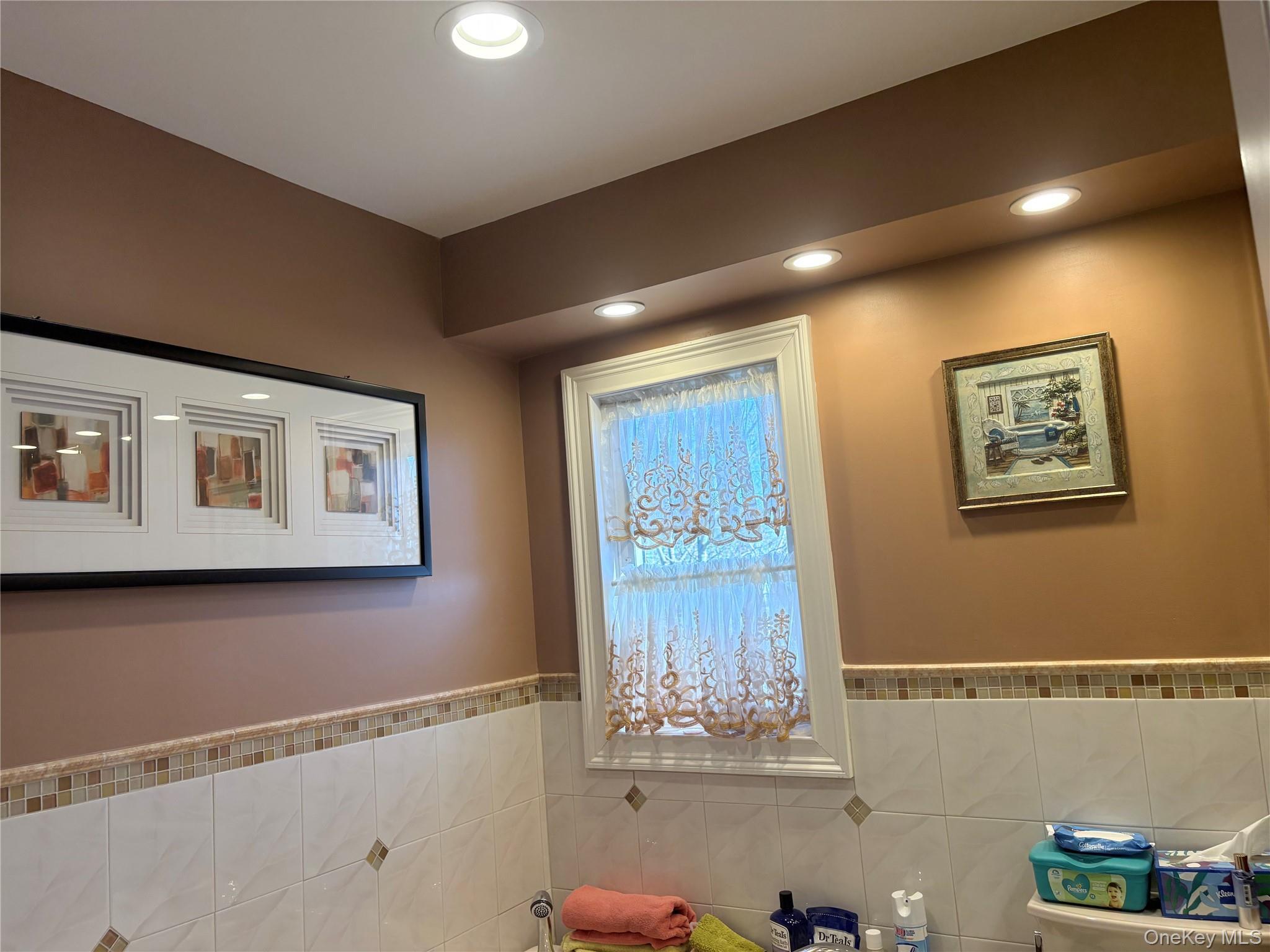 Single Family Rutland  Nassau County, NY 11520, MLS-982622-20