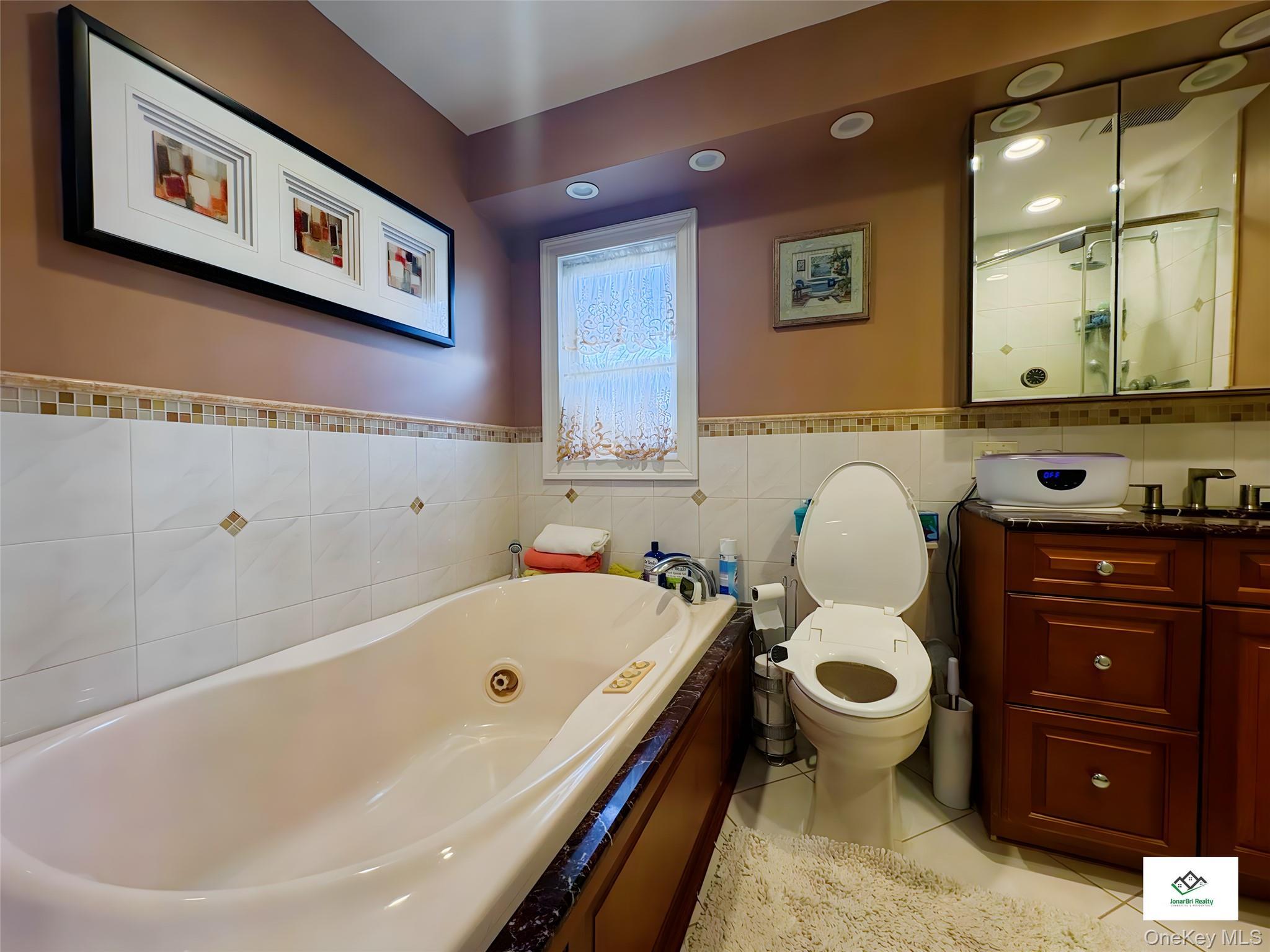 Single Family Rutland  Nassau County, NY 11520, MLS-982622-29