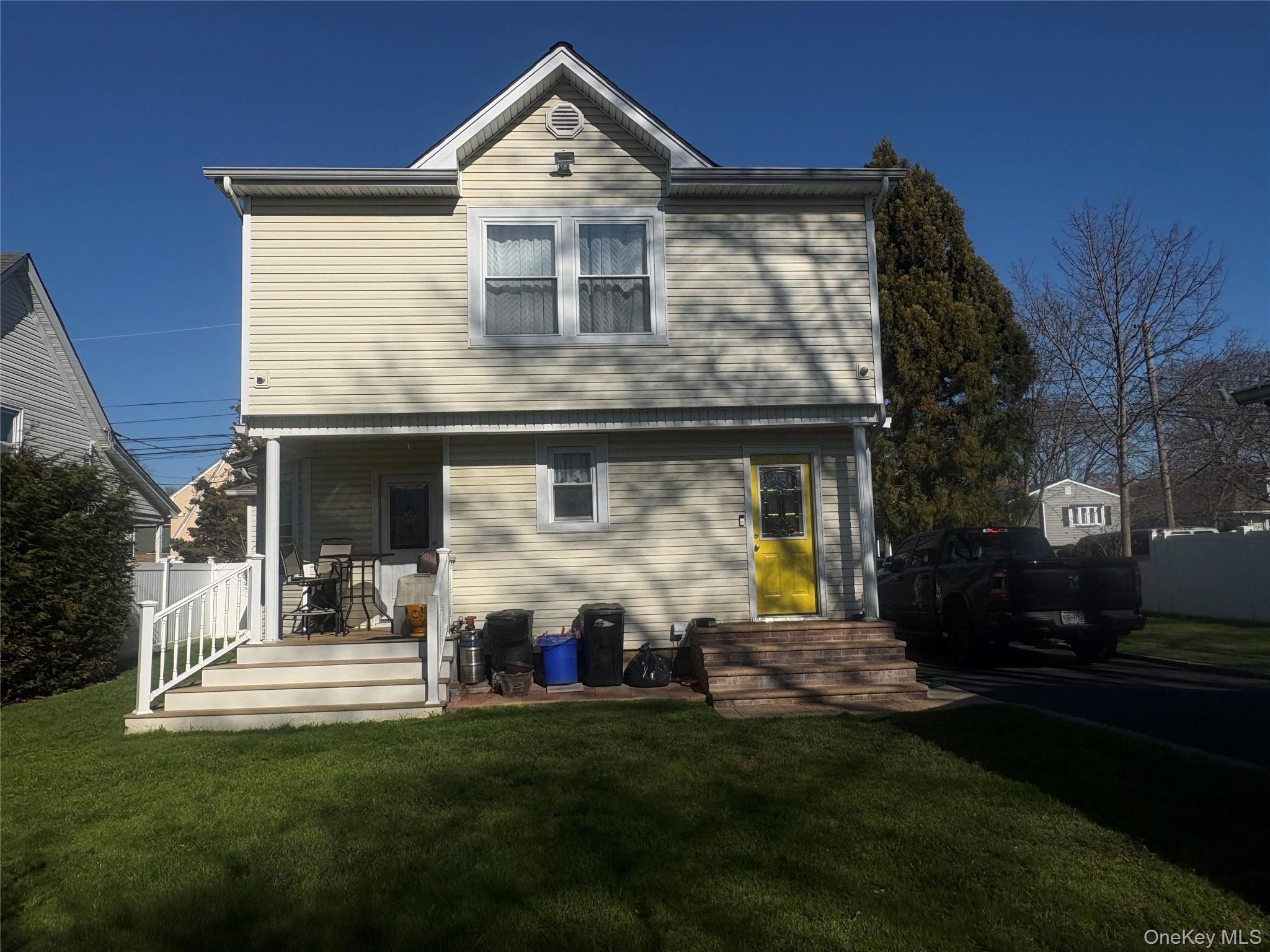 Single Family Rutland  Nassau County, NY 11520, MLS-982622-3