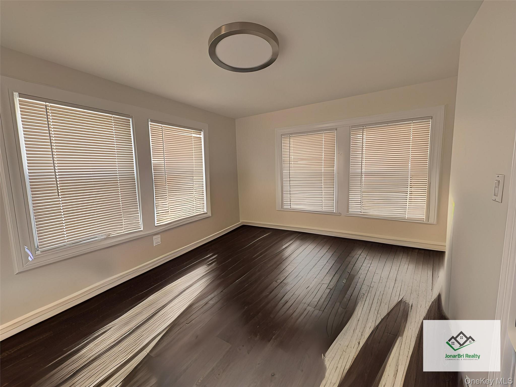 Single Family Rutland  Nassau County, NY 11520, MLS-982622-31