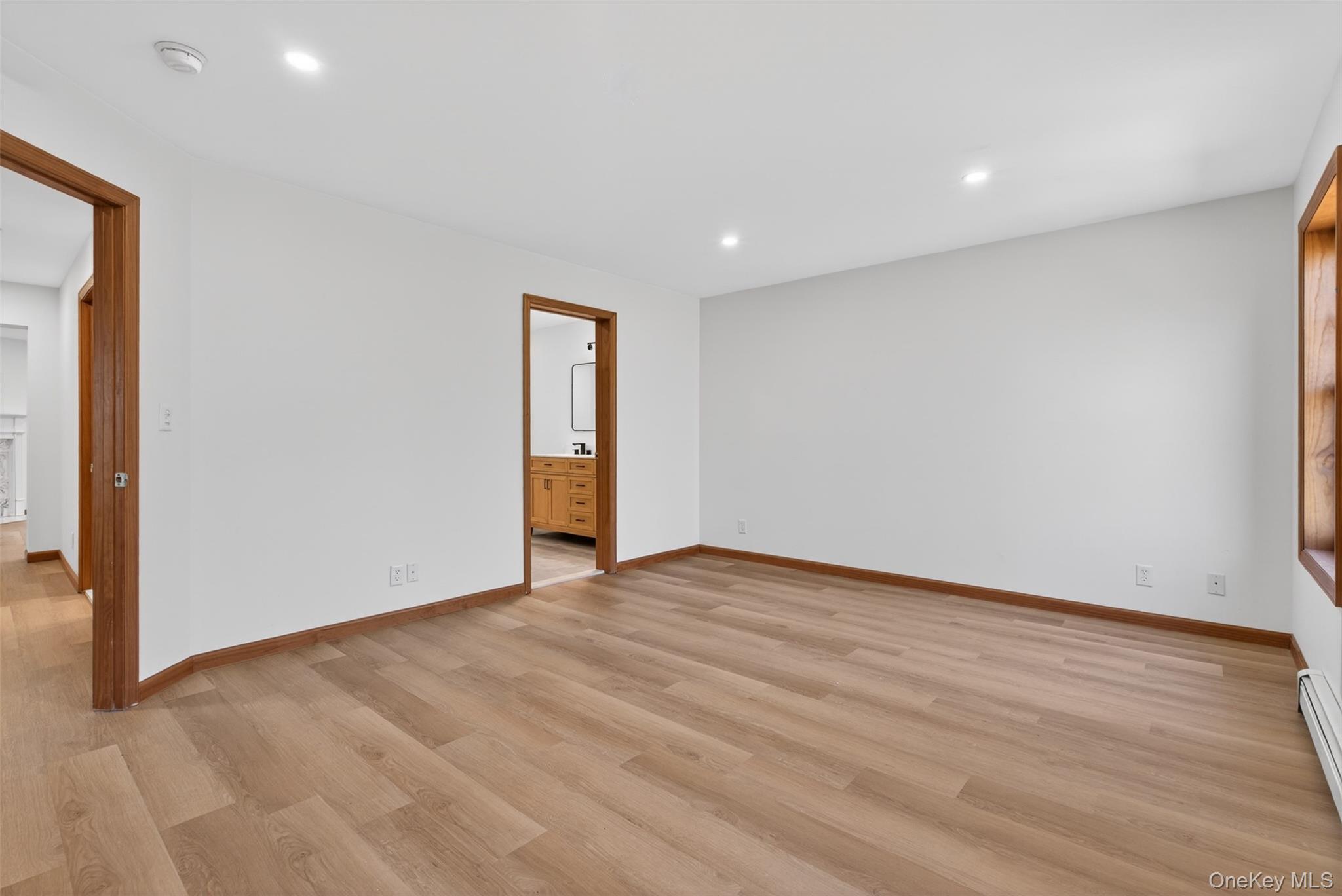 Single Family Forestburgh  Sullivan County, NY 12737, MLS-982625-13