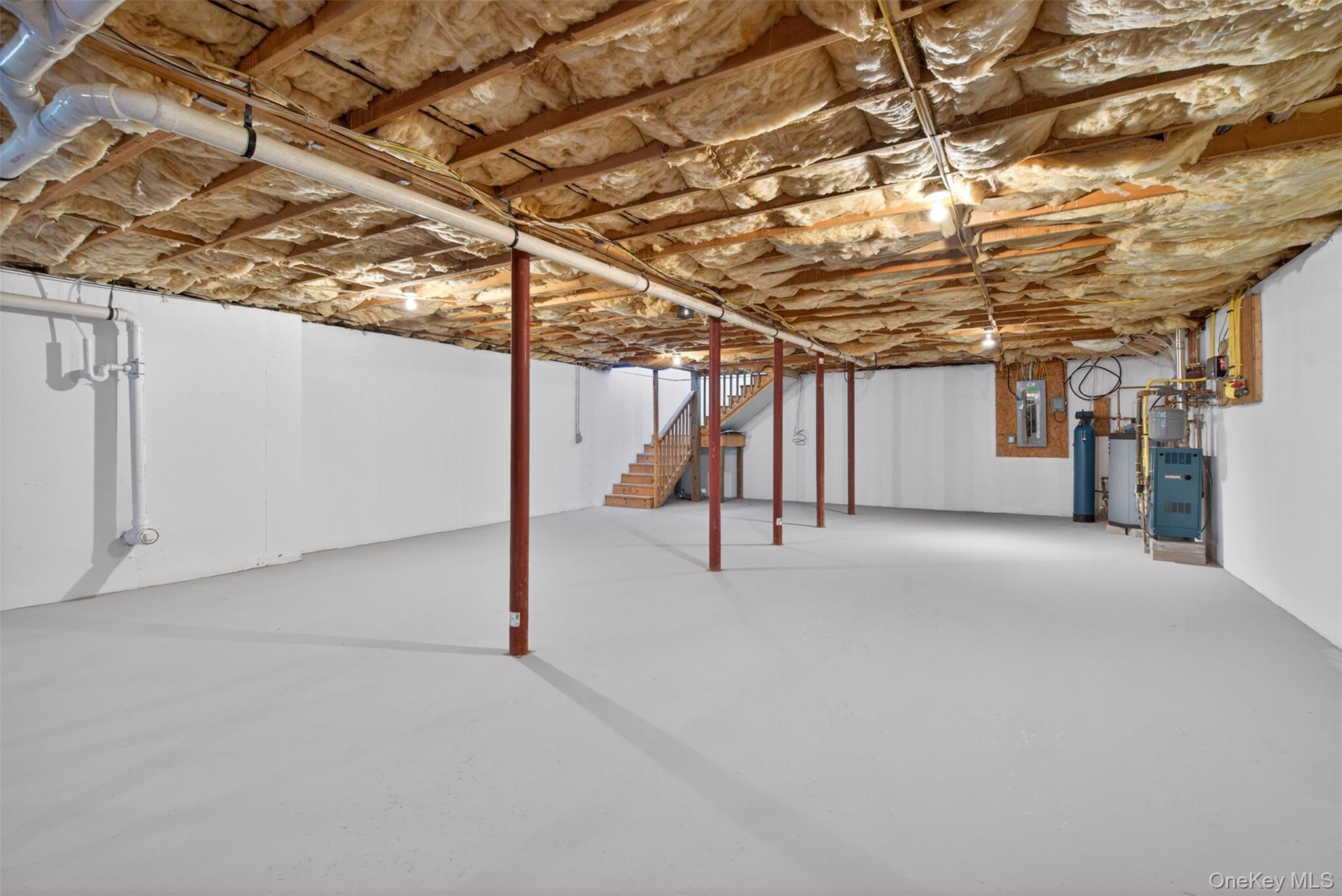 Single Family Forestburgh  Sullivan County, NY 12737, MLS-982625-33