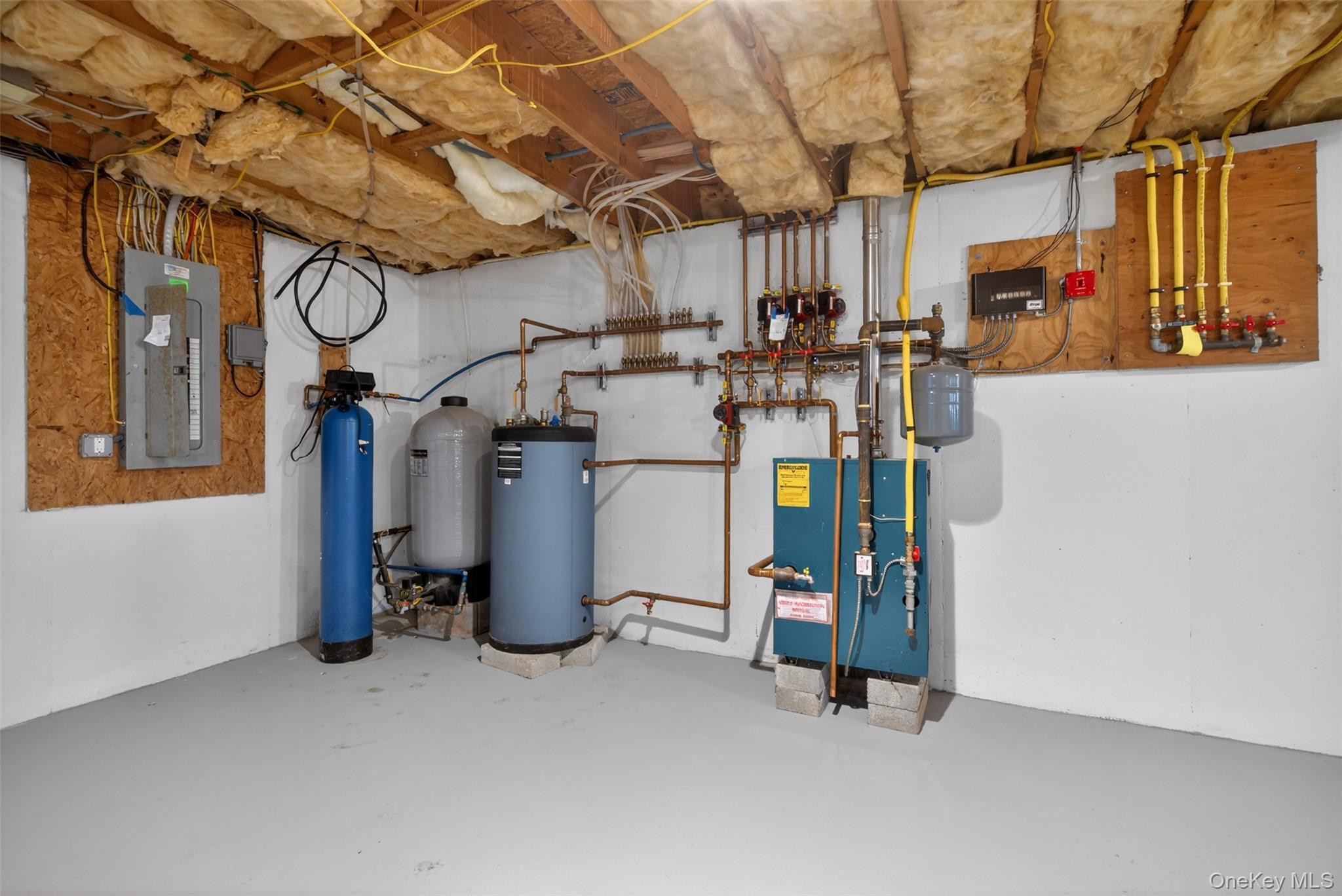 Single Family Forestburgh  Sullivan County, NY 12737, MLS-982625-34