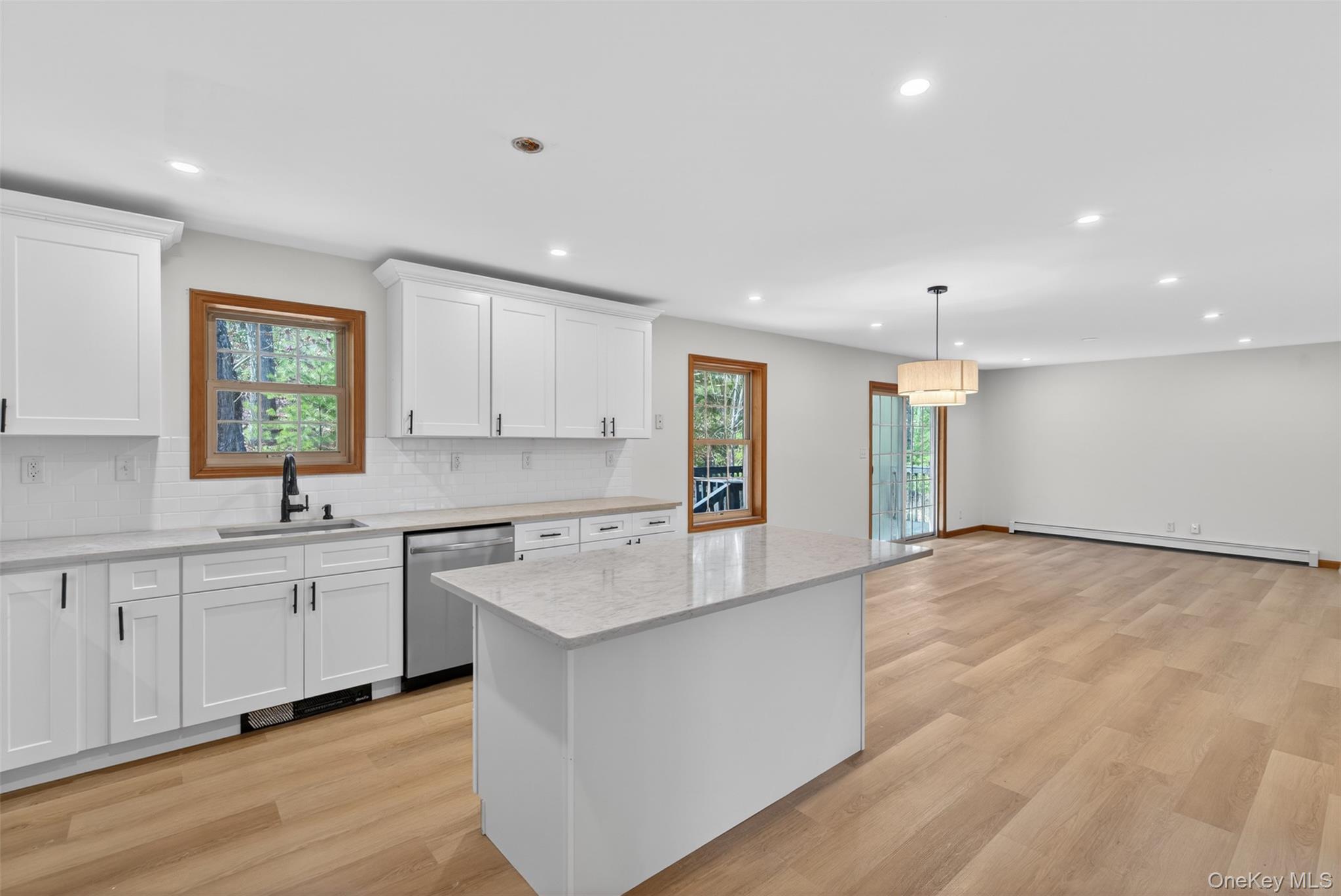 Single Family Forestburgh  Sullivan County, NY 12737, MLS-982625-5