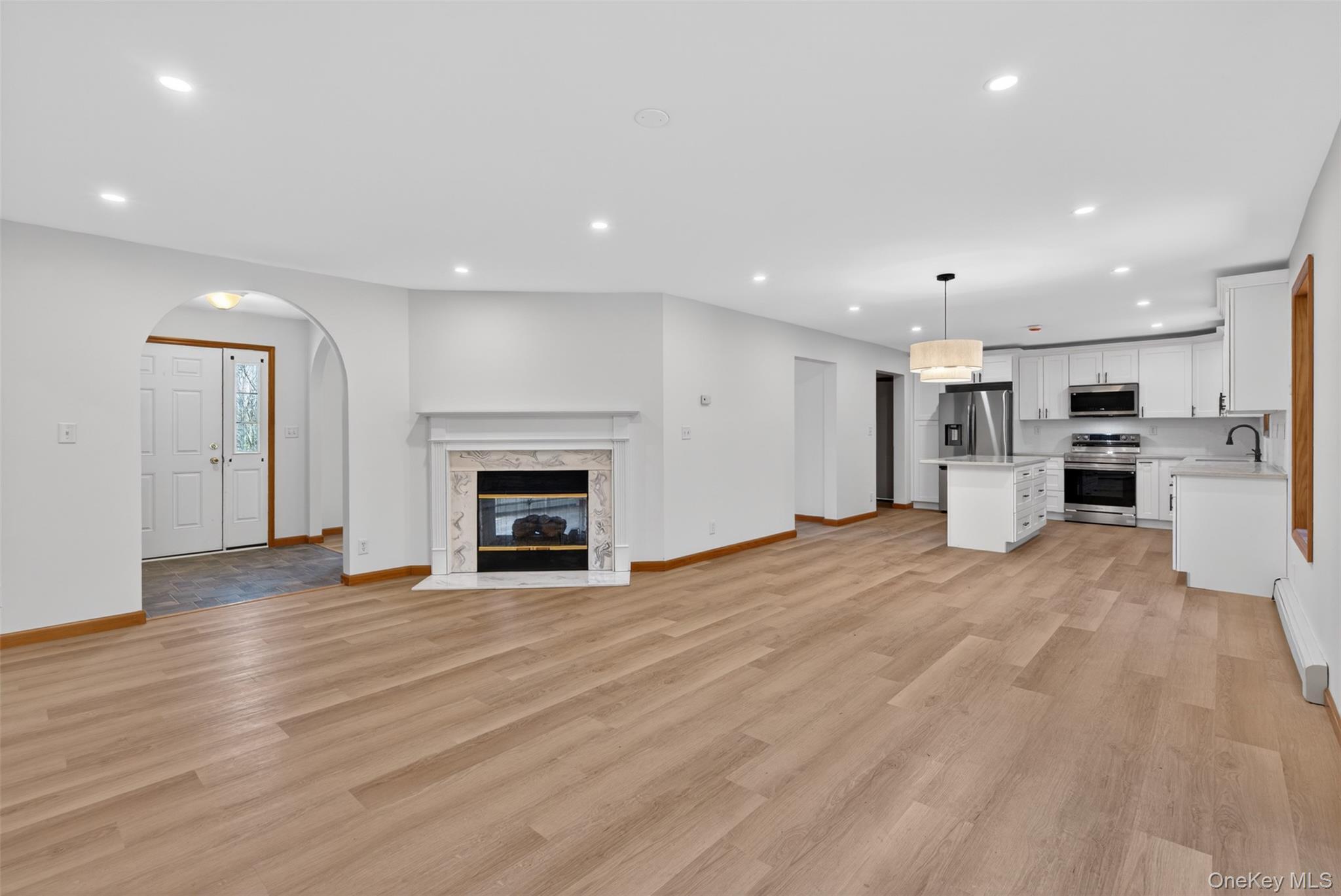 Single Family Forestburgh  Sullivan County, NY 12737, MLS-982625-8