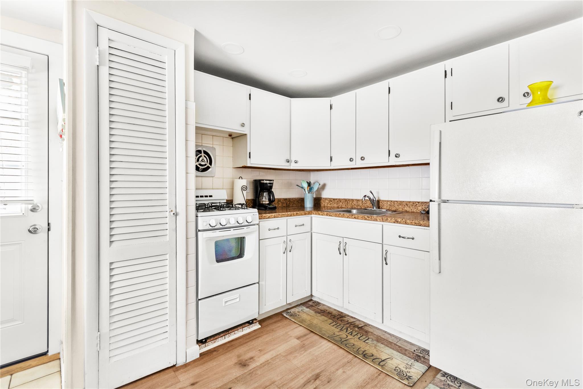 Single Family Brandywine  Suffolk County, NY 11950, MLS-982635-15