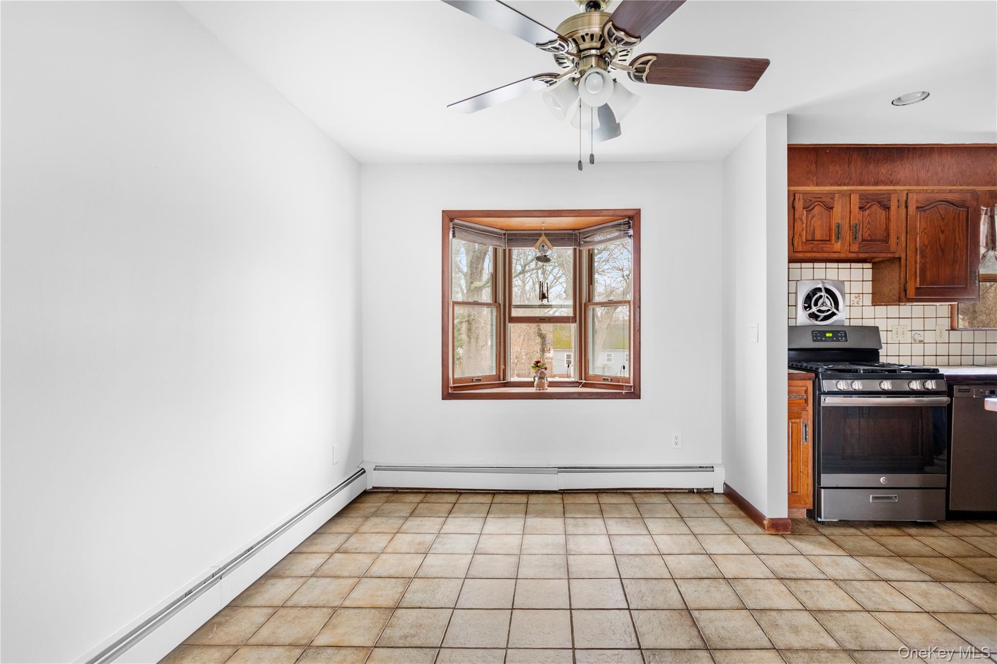 Single Family Brandywine  Suffolk County, NY 11950, MLS-982635-7