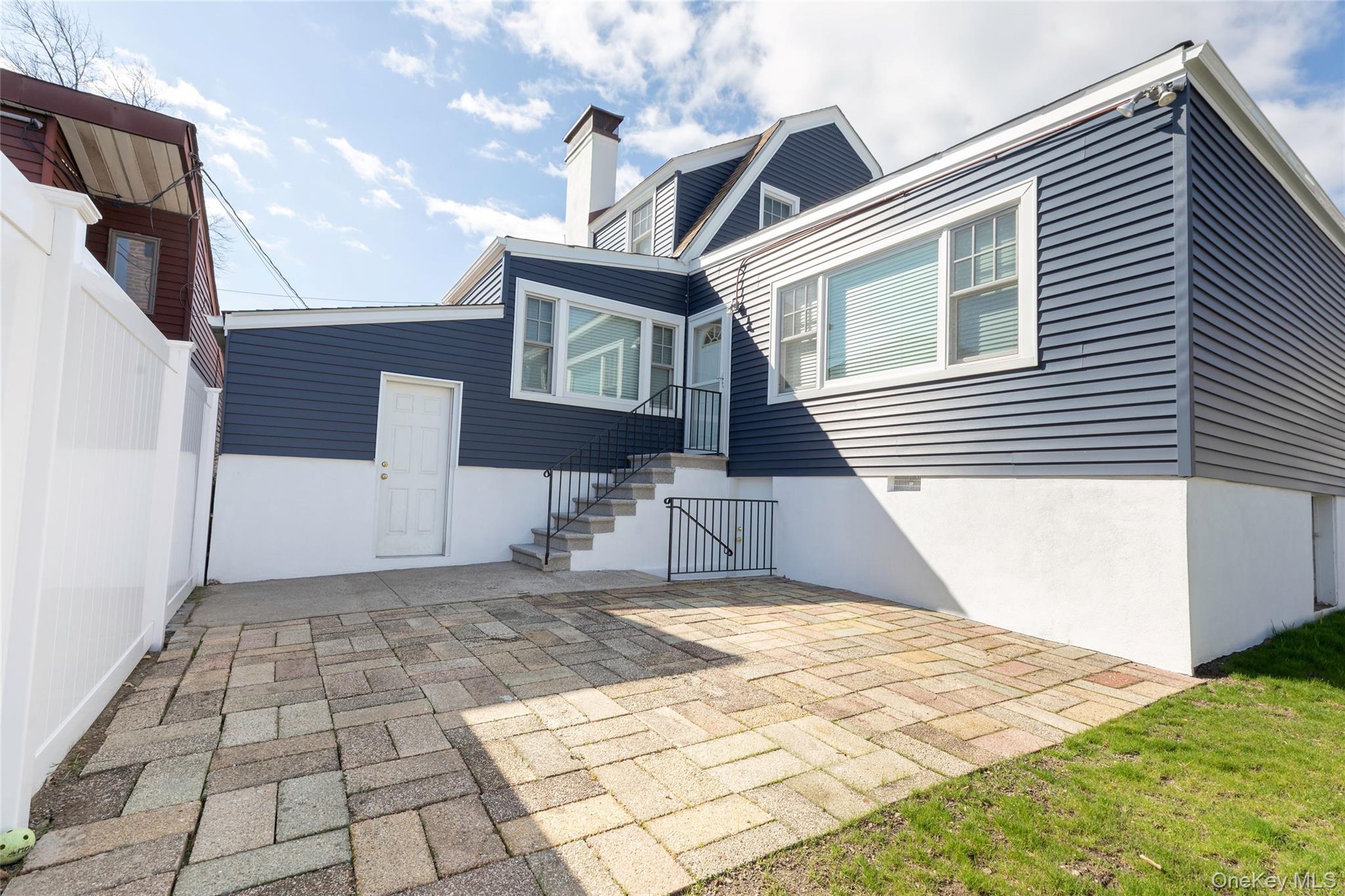Single Family Bowne Bronx, NY 10464, MLS-982638-26