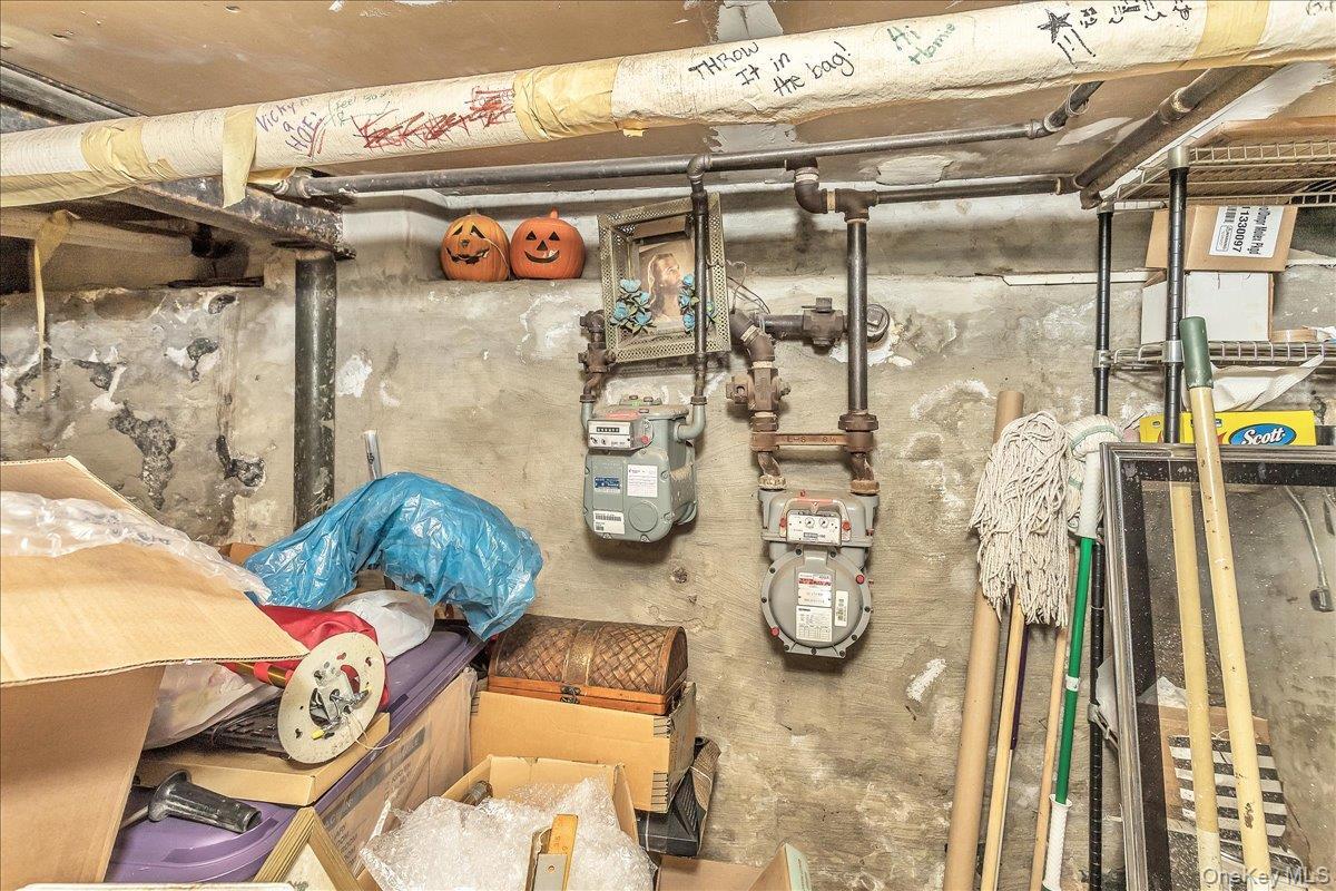 Single Family Manhattan  Brooklyn, NY 11211, MLS-982641-19