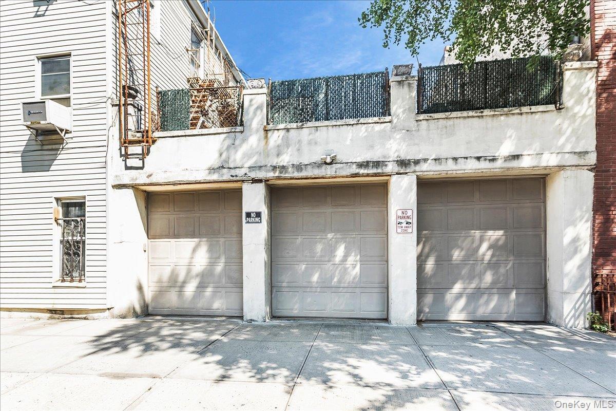 Single Family Manhattan  Brooklyn, NY 11211, MLS-982641-3