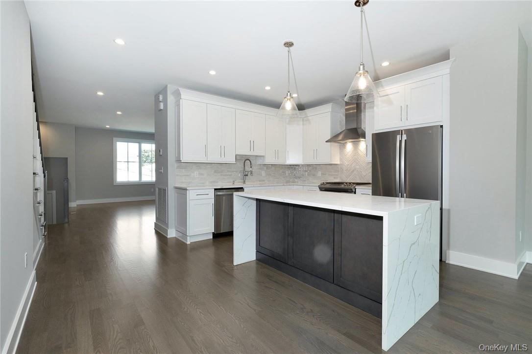 Condo Devoe  Westchester County, NY 10522, MLS-982668-6