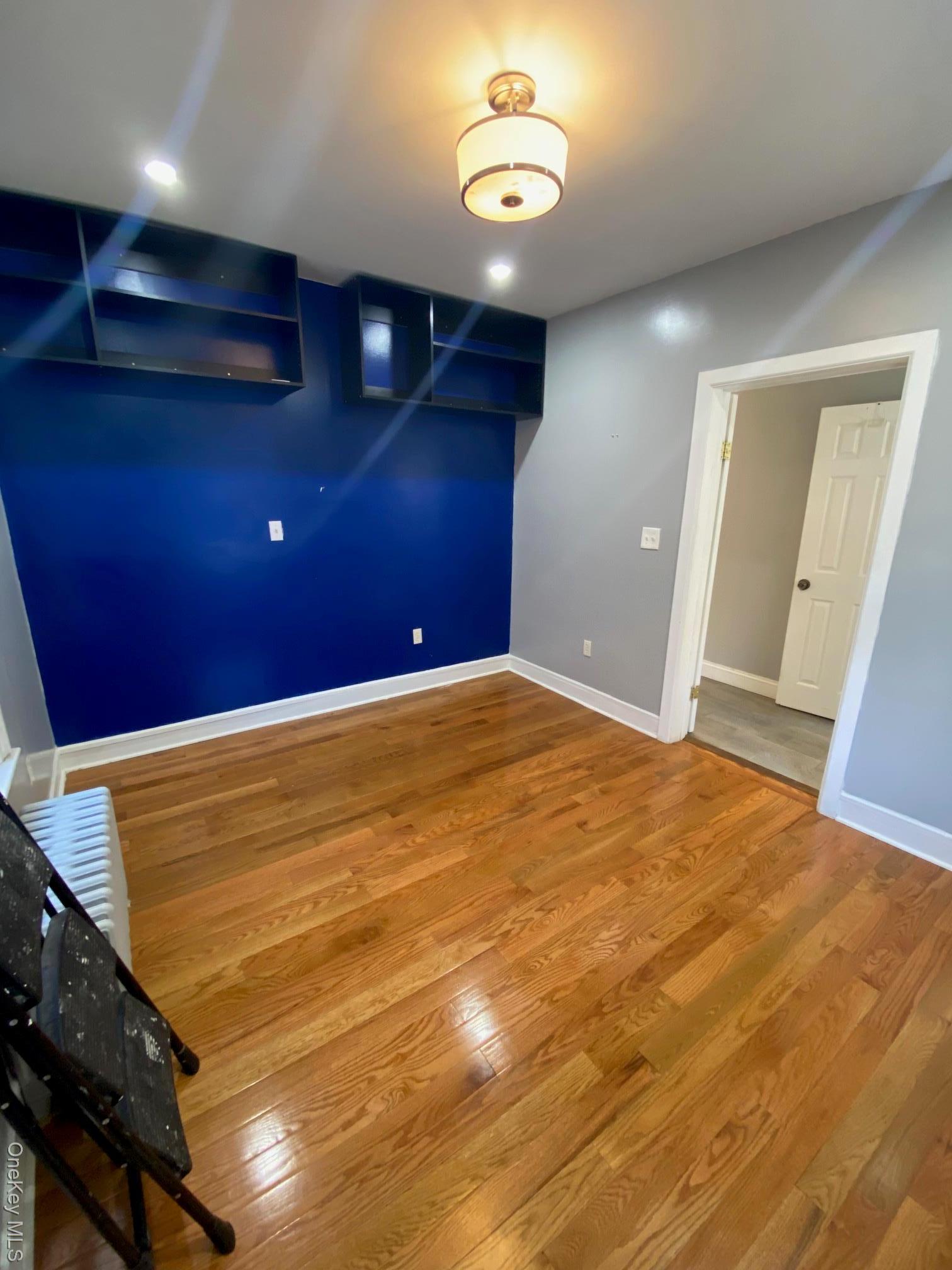 Single Family 239th Bronx, NY 10470, MLS-982682-11