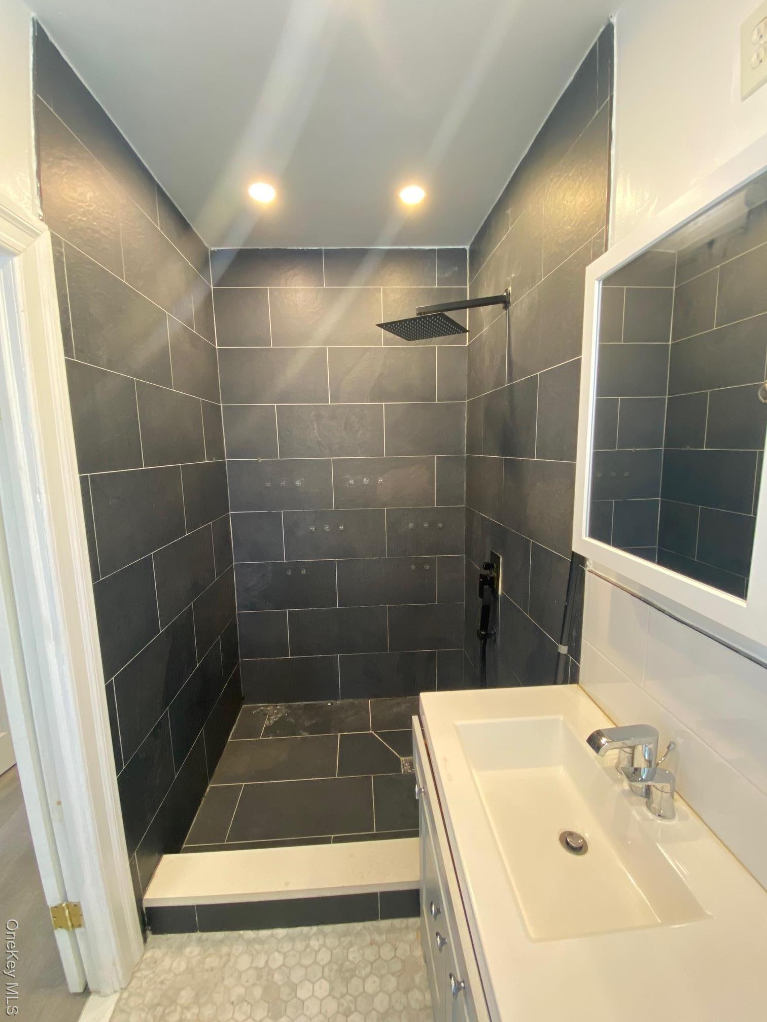 Single Family 239th Bronx, NY 10470, MLS-982682-13