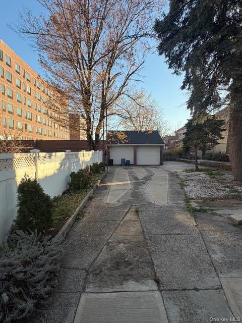 Single Family 239th Bronx, NY 10470, MLS-982682-26