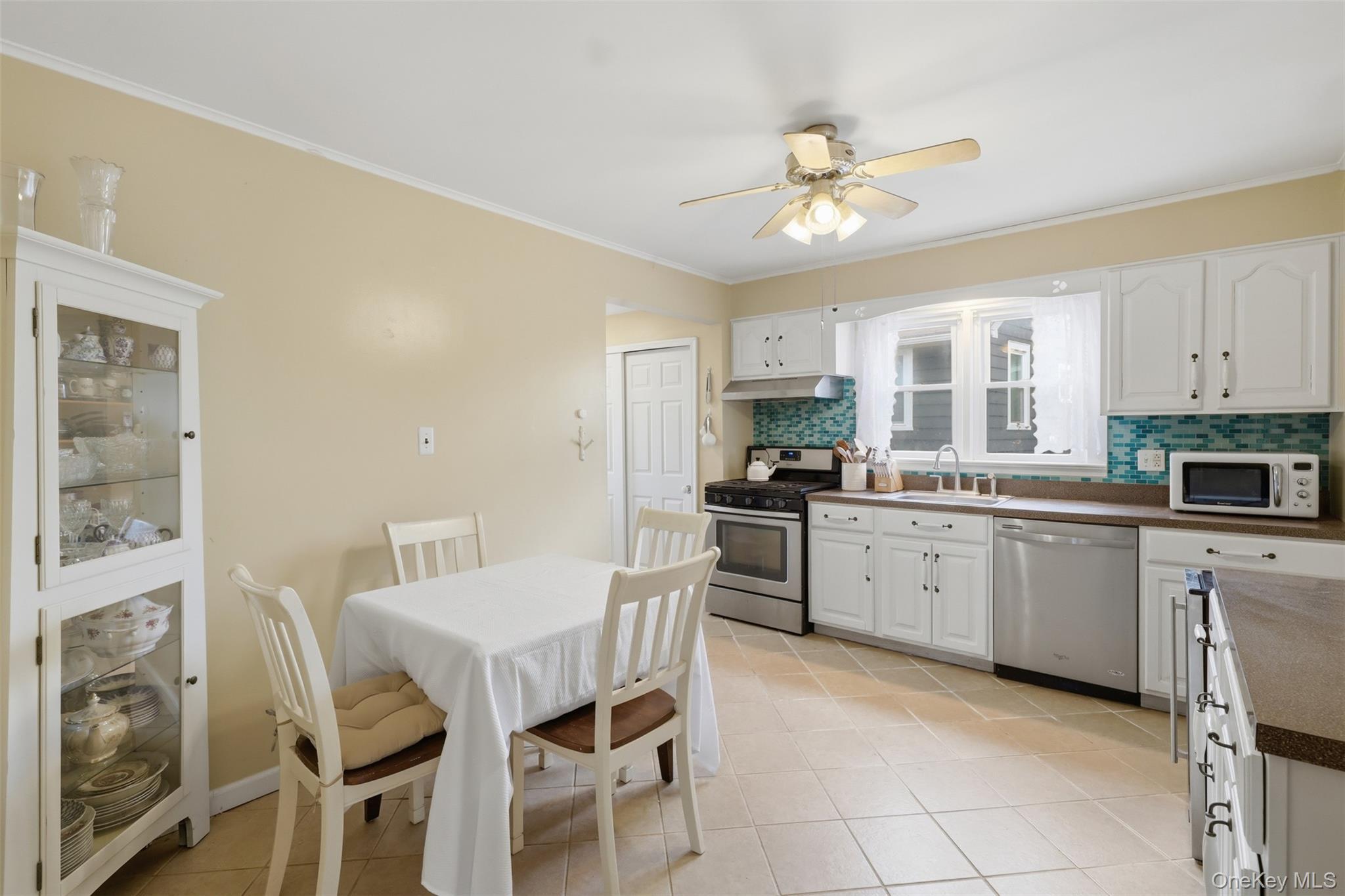 Single Family Crystal Court Orange County, NY 10925, MLS-982683-15