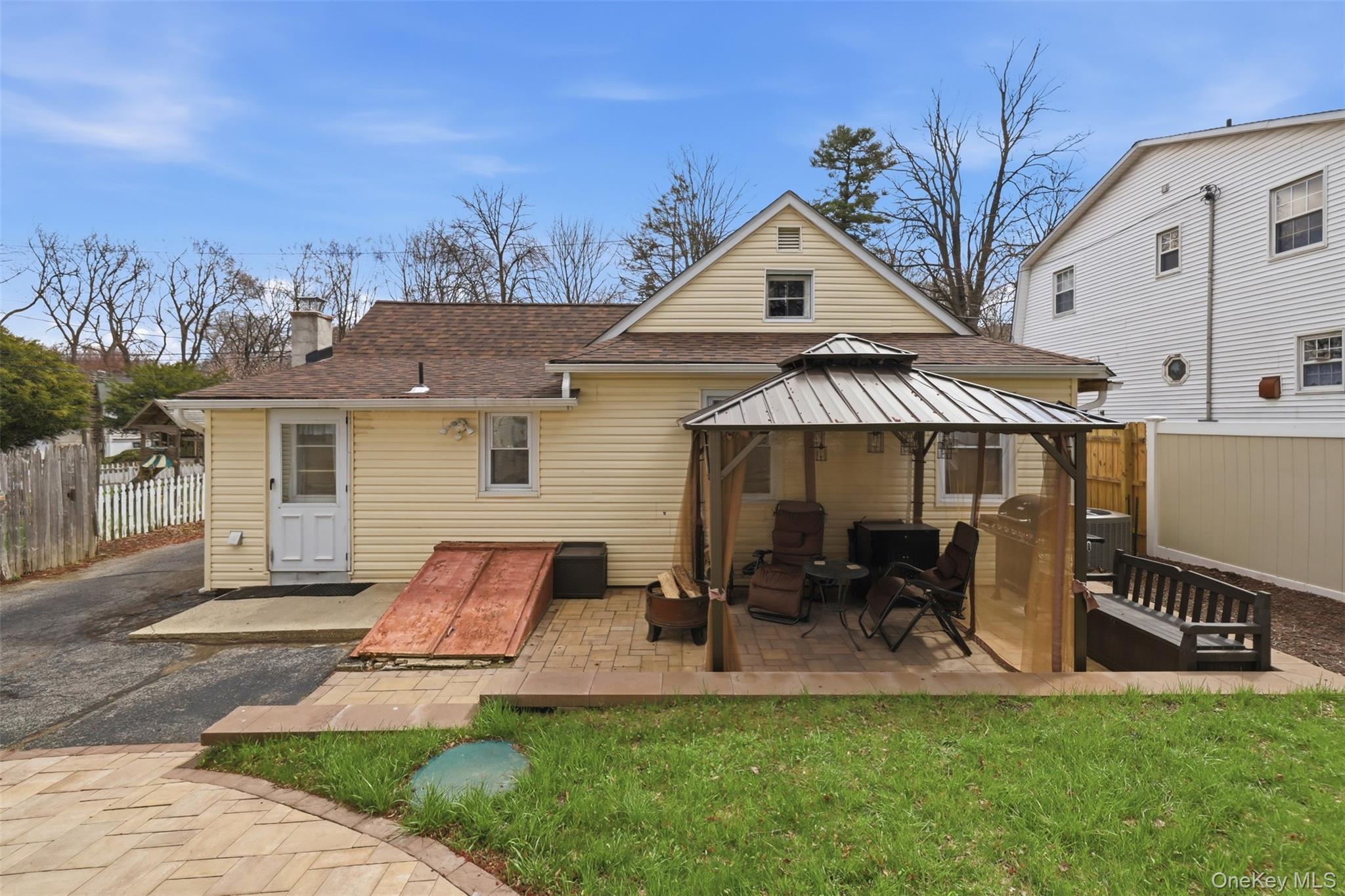 Single Family Crystal Court Orange County, NY 10925, MLS-982683-25