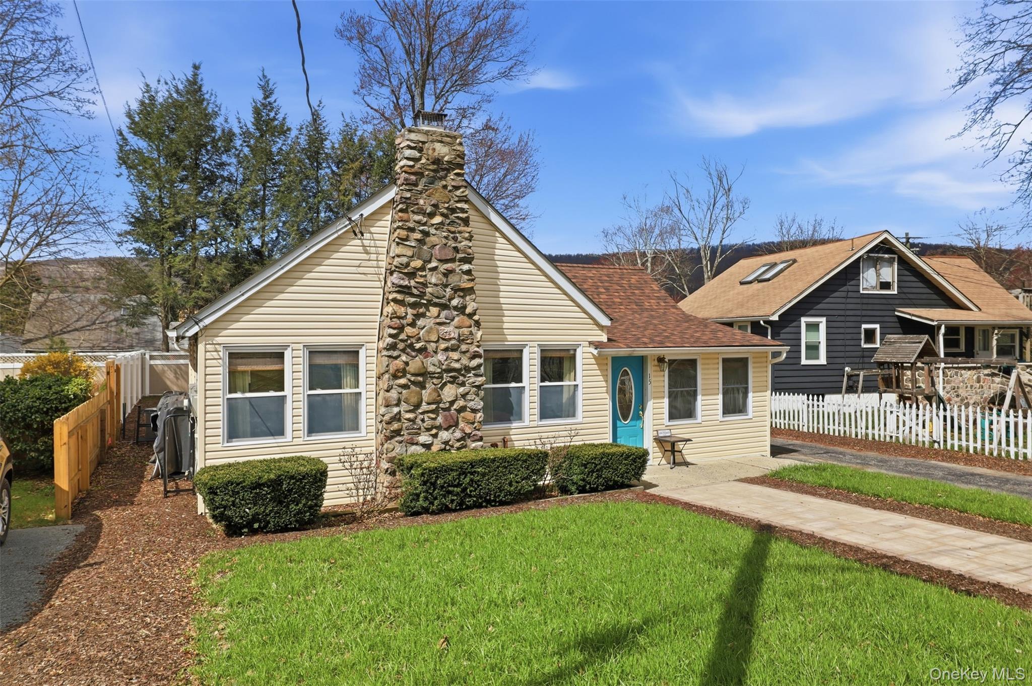 Single Family Crystal Court Orange County, NY 10925, MLS-982683-3