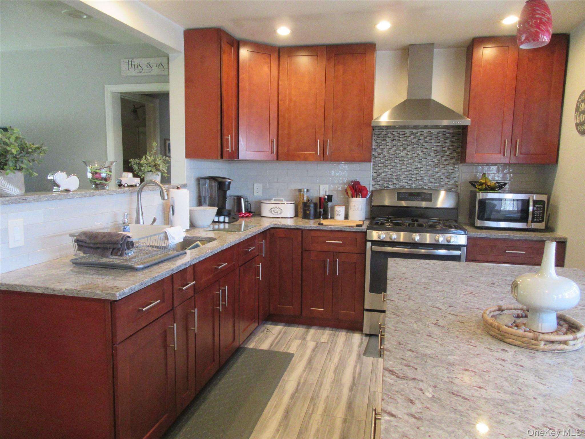 Single Family Laurel  Orange County, NY 10950, MLS-982684-2