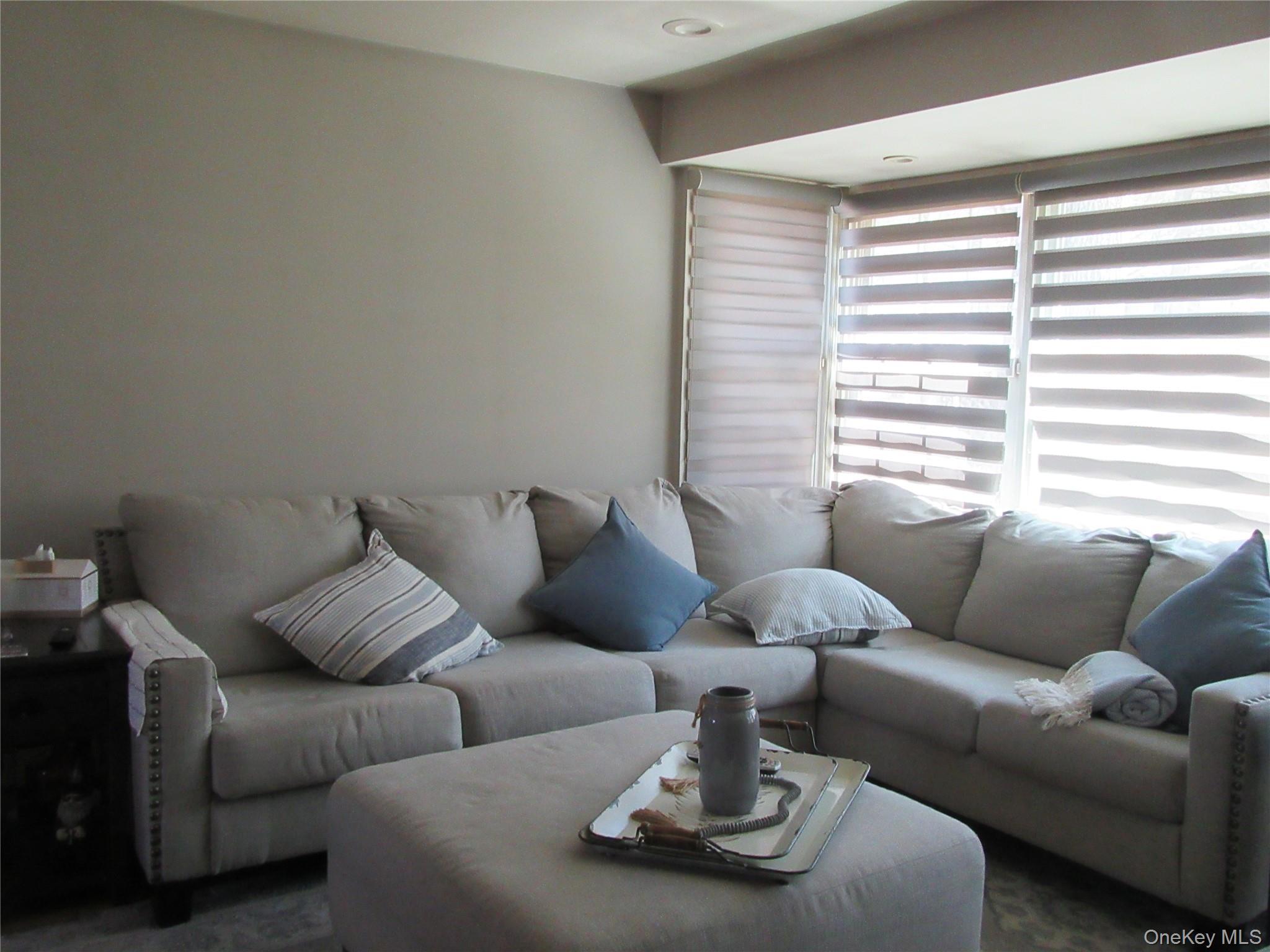 Single Family Laurel  Orange County, NY 10950, MLS-982684-9