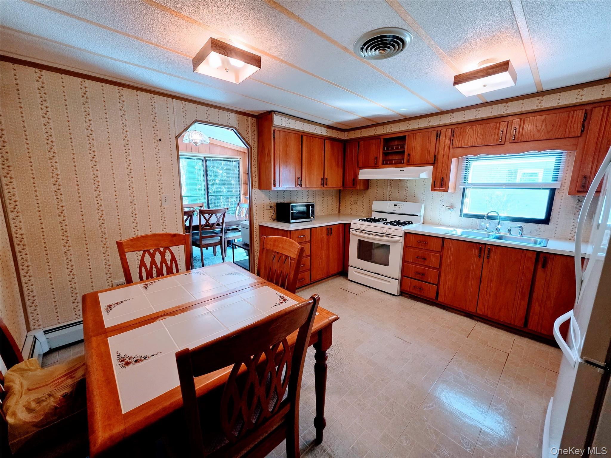 Single Family Short  Dutchess County, NY 12538, MLS-982689-14
