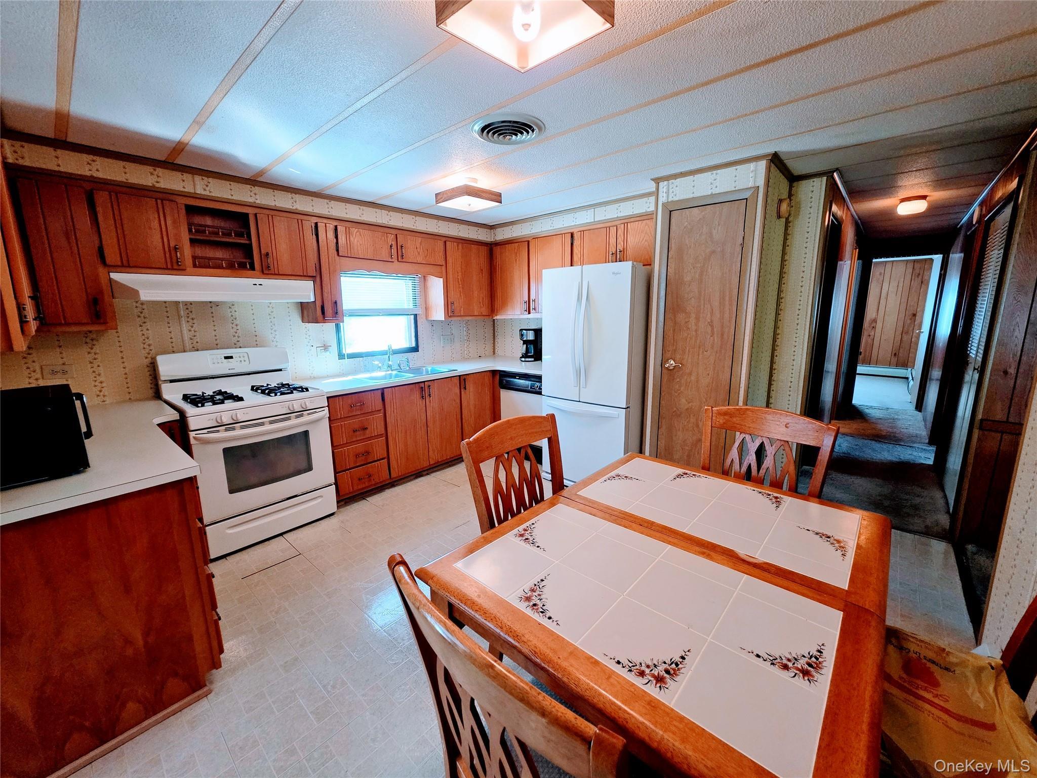 Single Family Short  Dutchess County, NY 12538, MLS-982689-15
