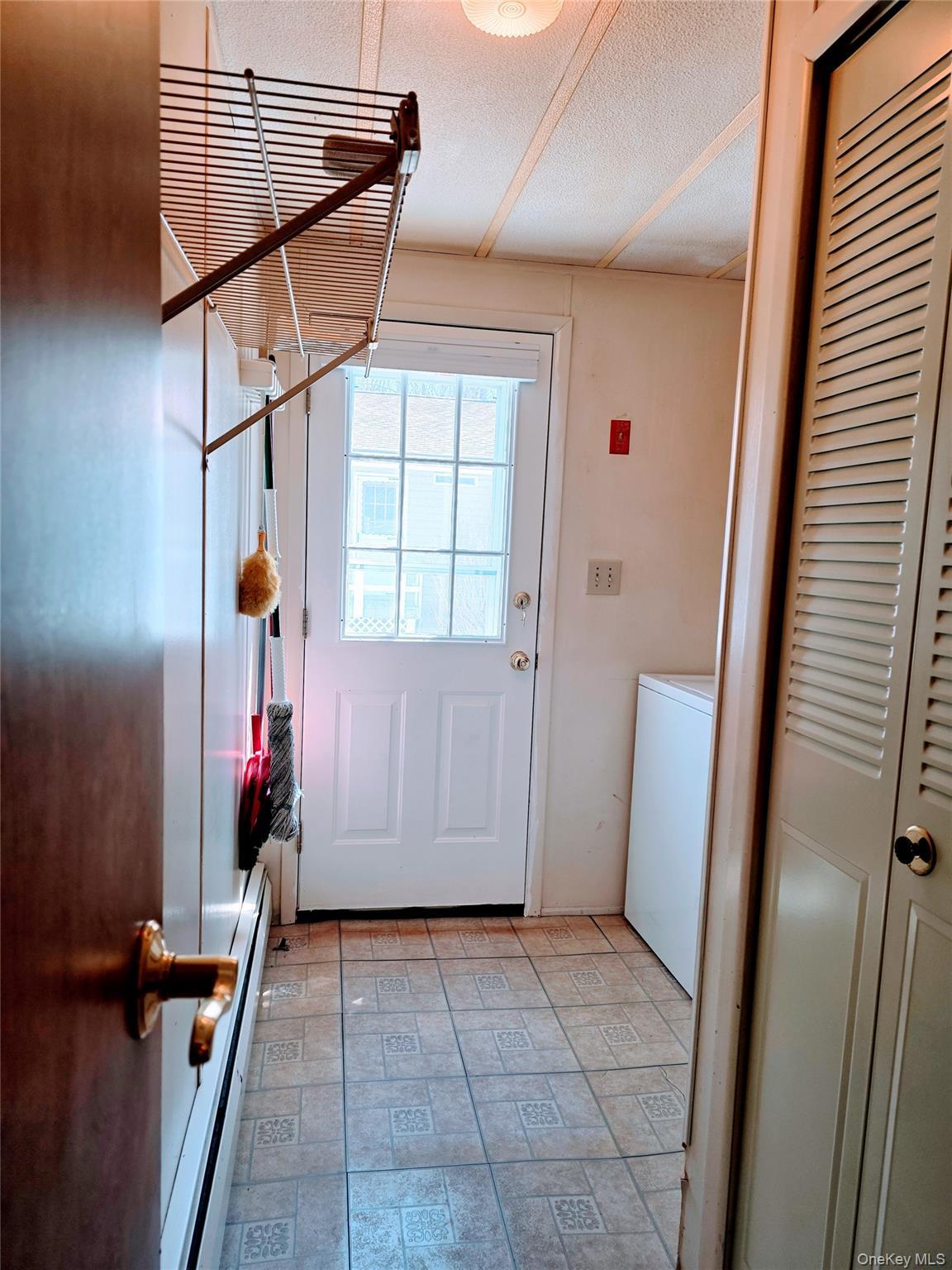 Single Family Short  Dutchess County, NY 12538, MLS-982689-19