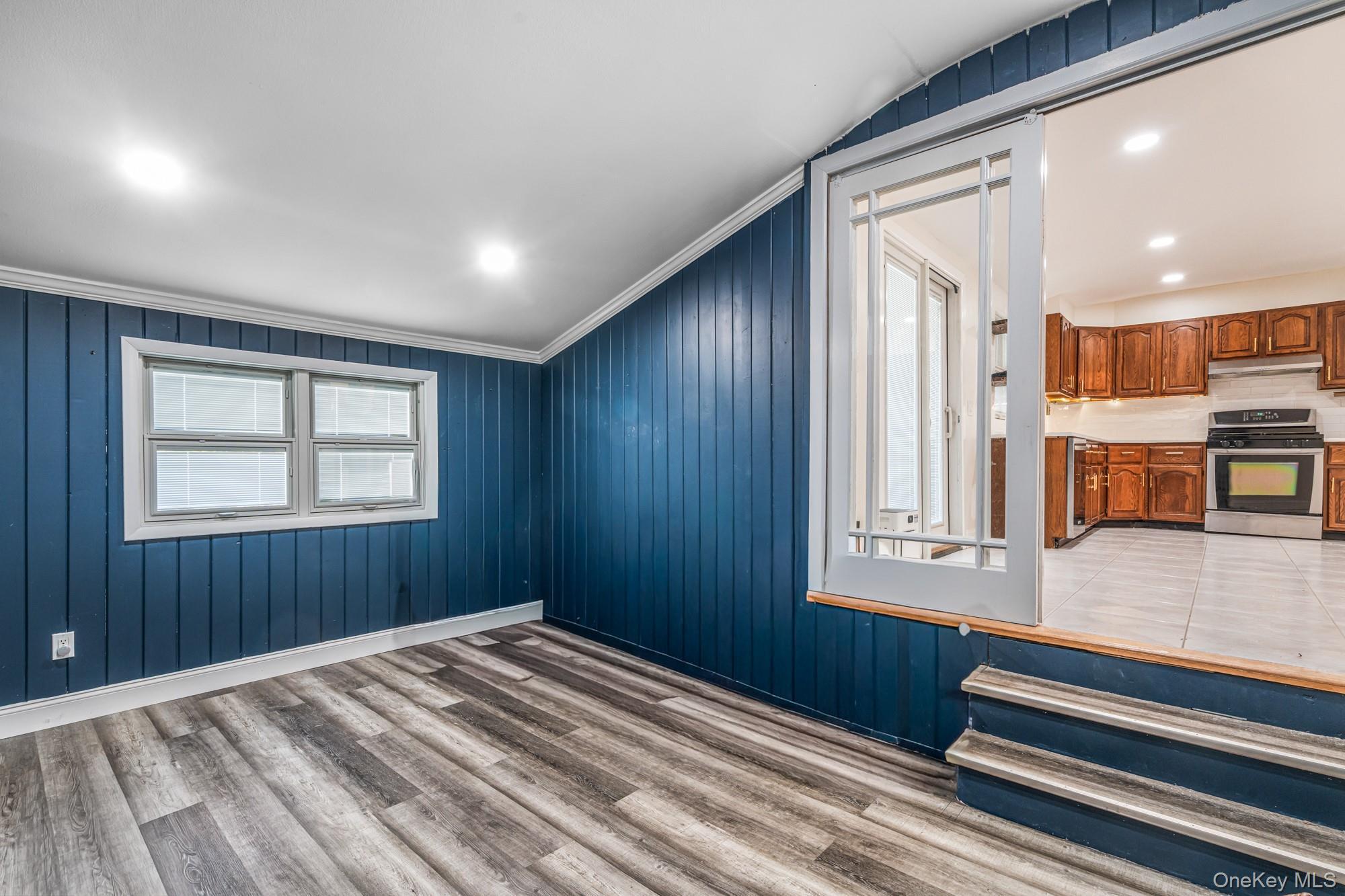 Single Family 39th  Suffolk County, NY 11751, MLS-982702-16