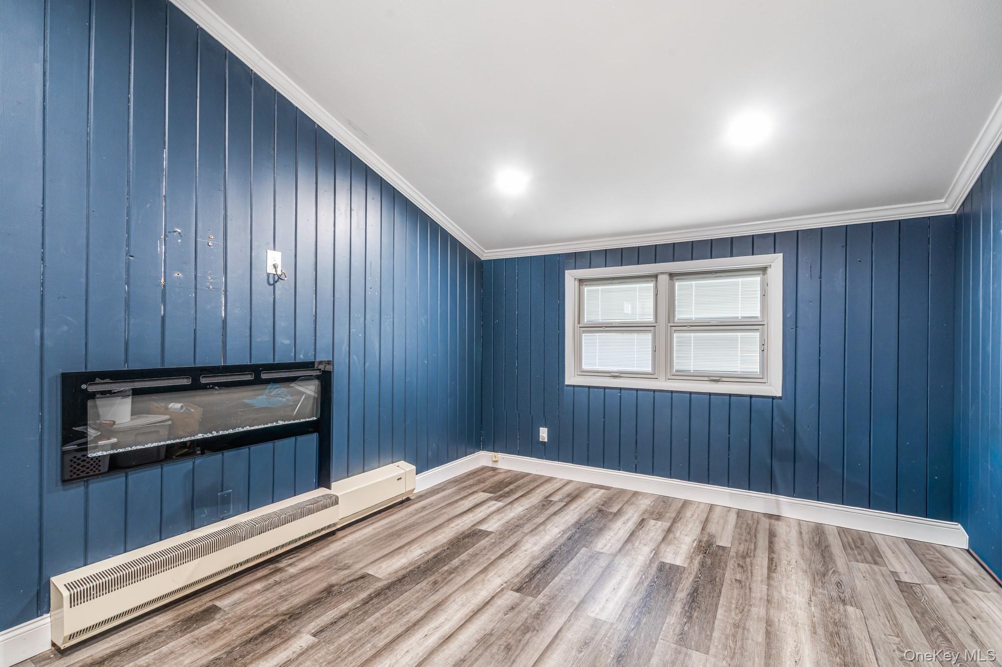 Single Family 39th  Suffolk County, NY 11751, MLS-982702-17