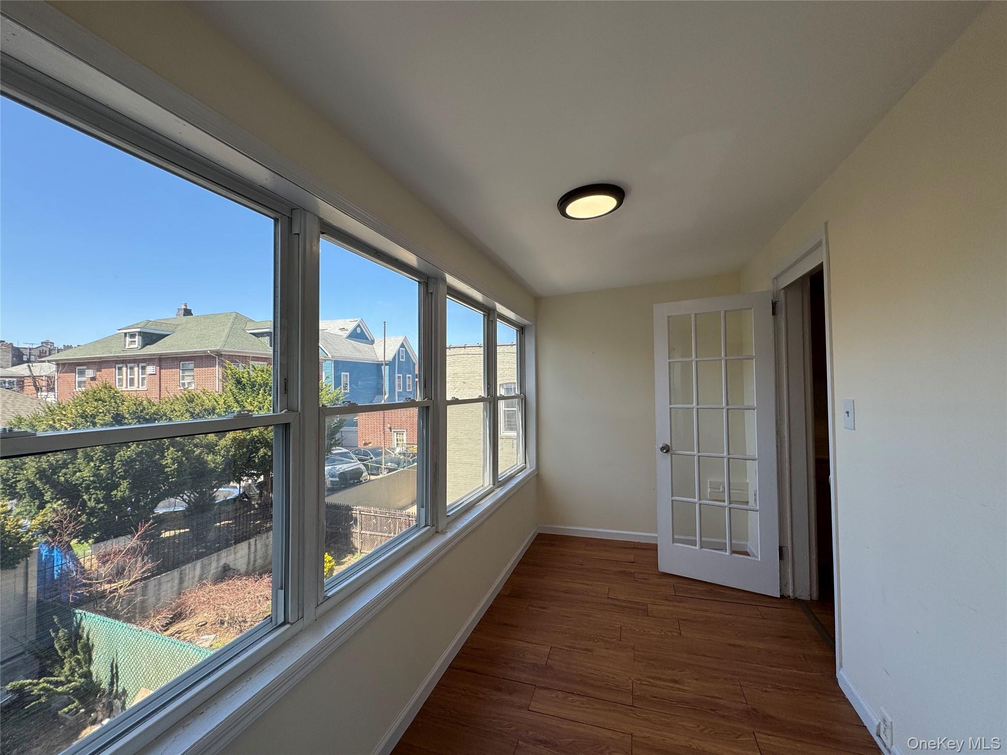 Single Family Parkview  Bronx, NY 10461, MLS-982710-18