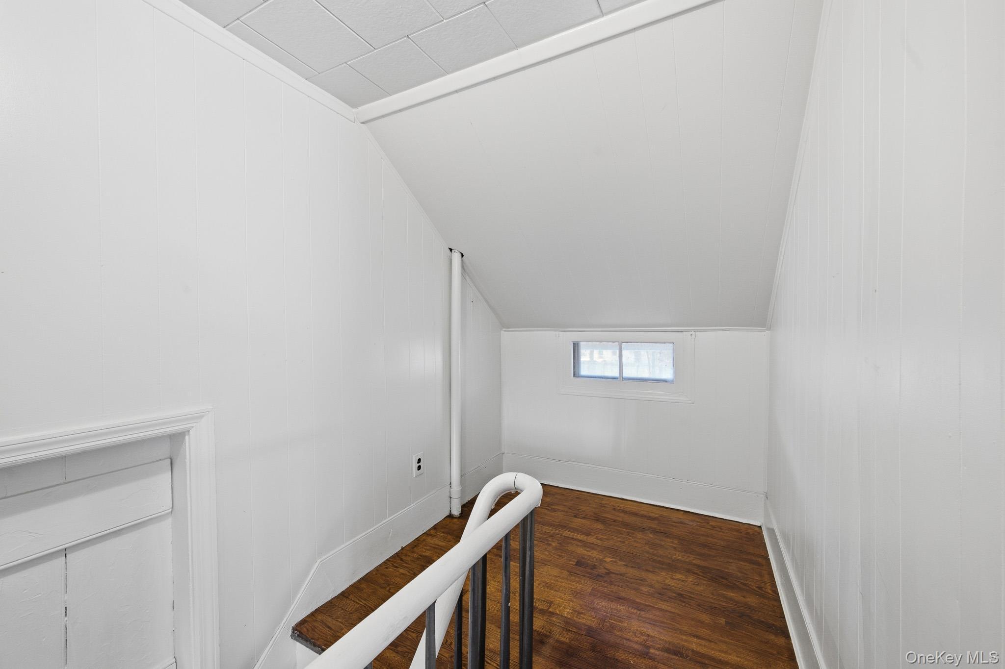Single Family E Lakewood Street Suffolk County, NY 11772, MLS-982731-24