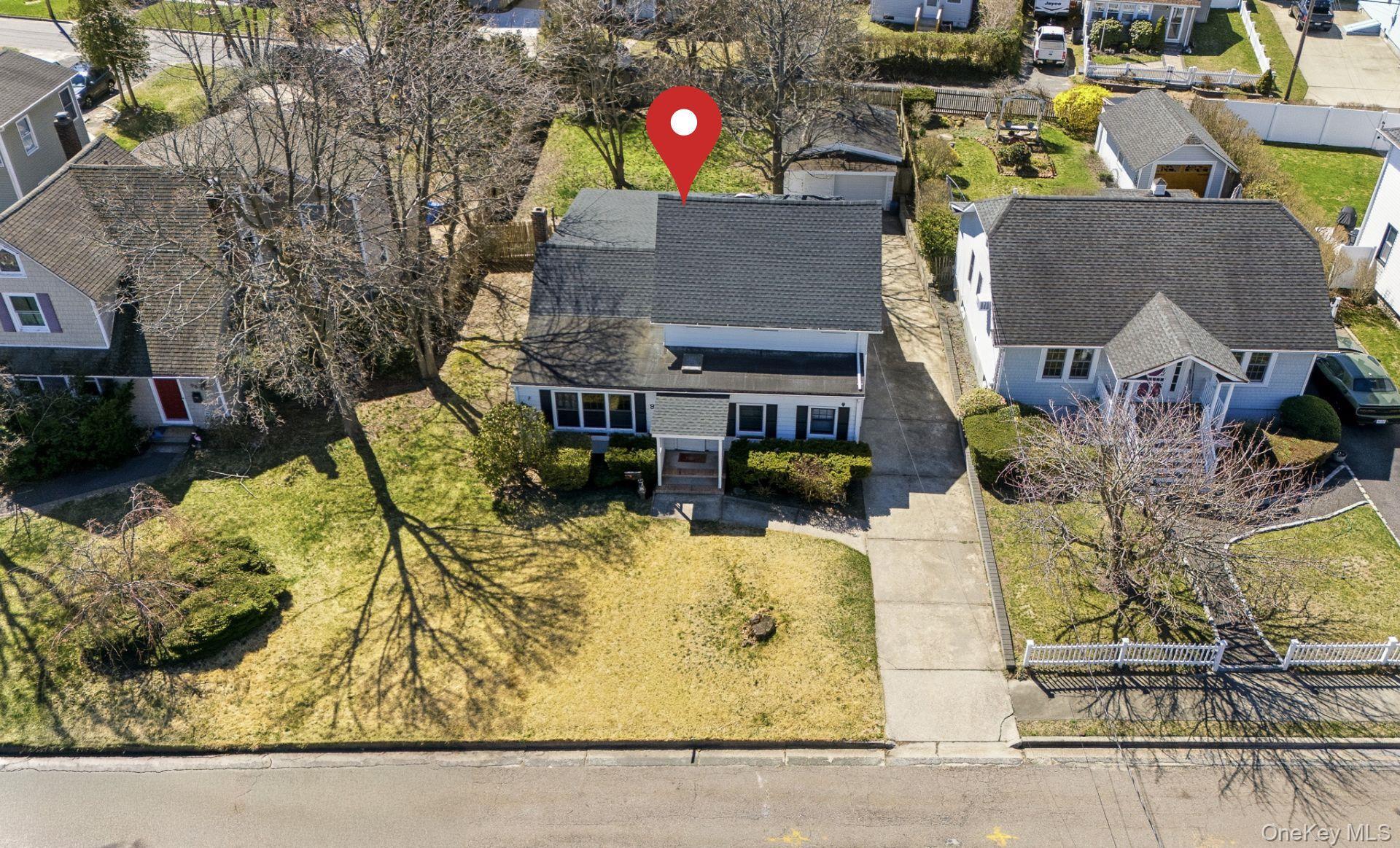 Single Family E Lakewood Street Suffolk County, NY 11772, MLS-982731-36