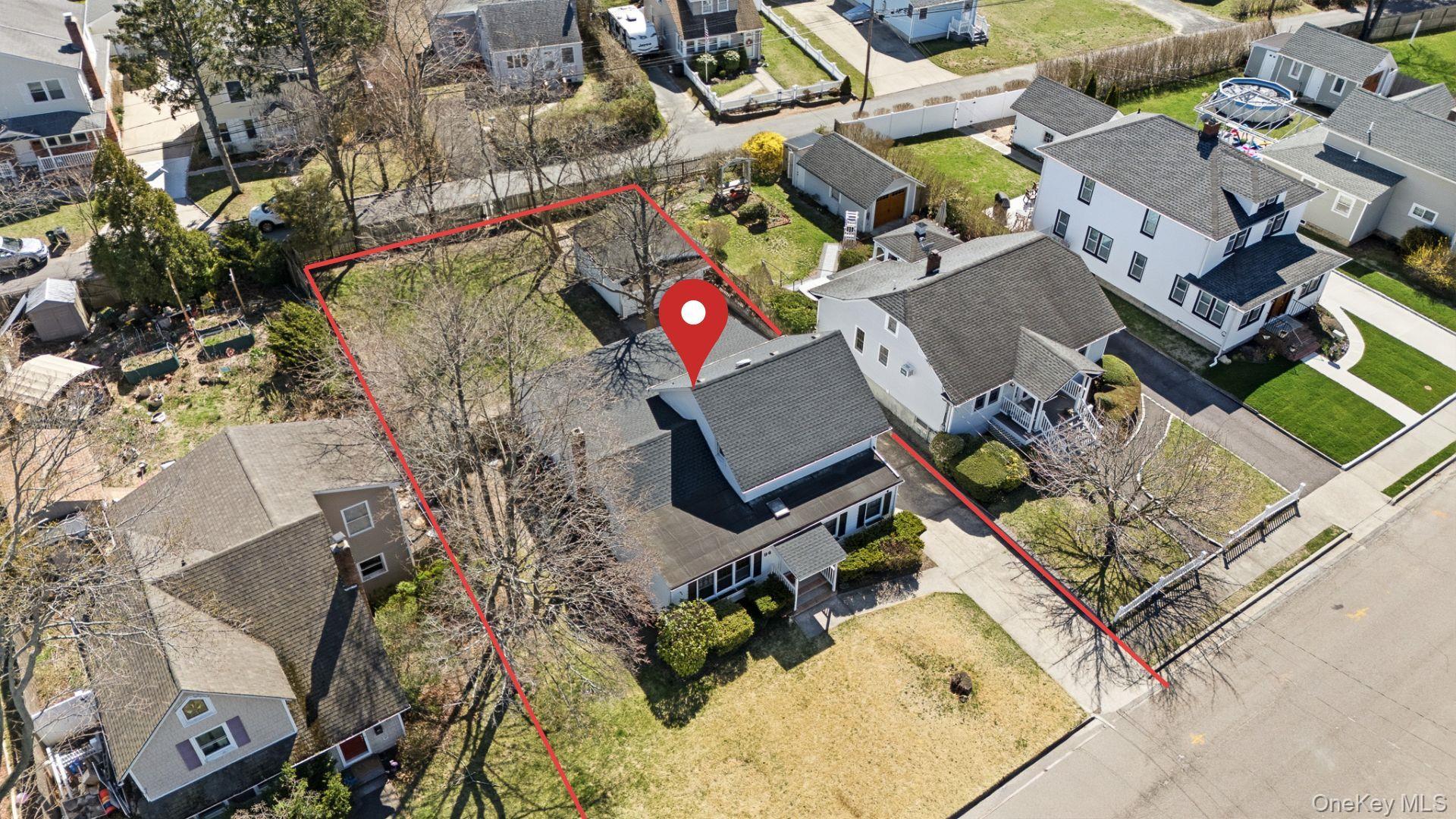 Single Family E Lakewood Street Suffolk County, NY 11772, MLS-982731-37