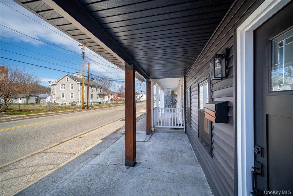 Single Family Main Dutchess County, NY 12590, MLS-982738-3