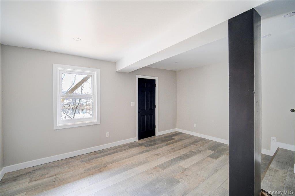 Single Family Main Dutchess County, NY 12590, MLS-982738-30